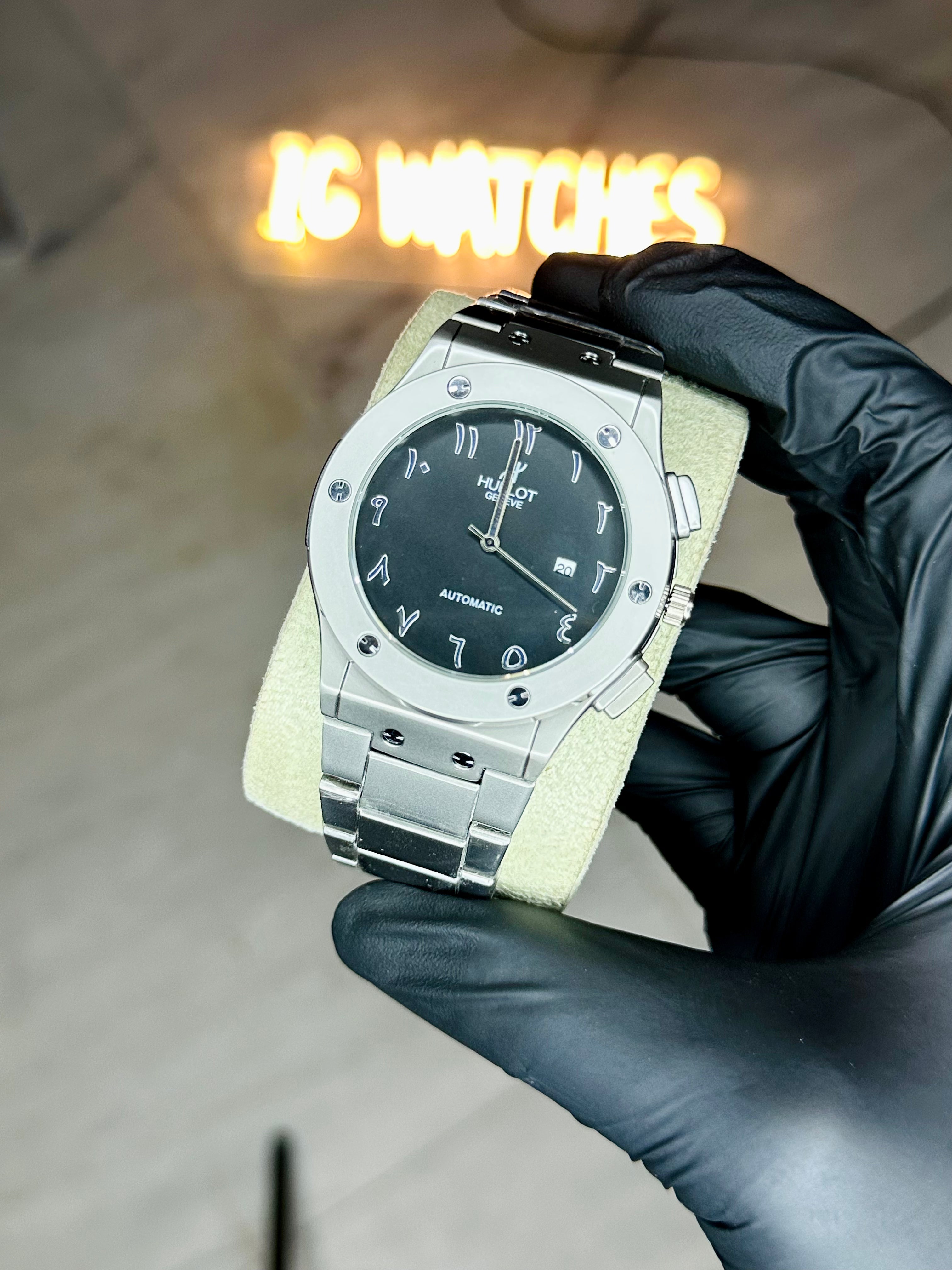 Luxury Arabic| Silver Black