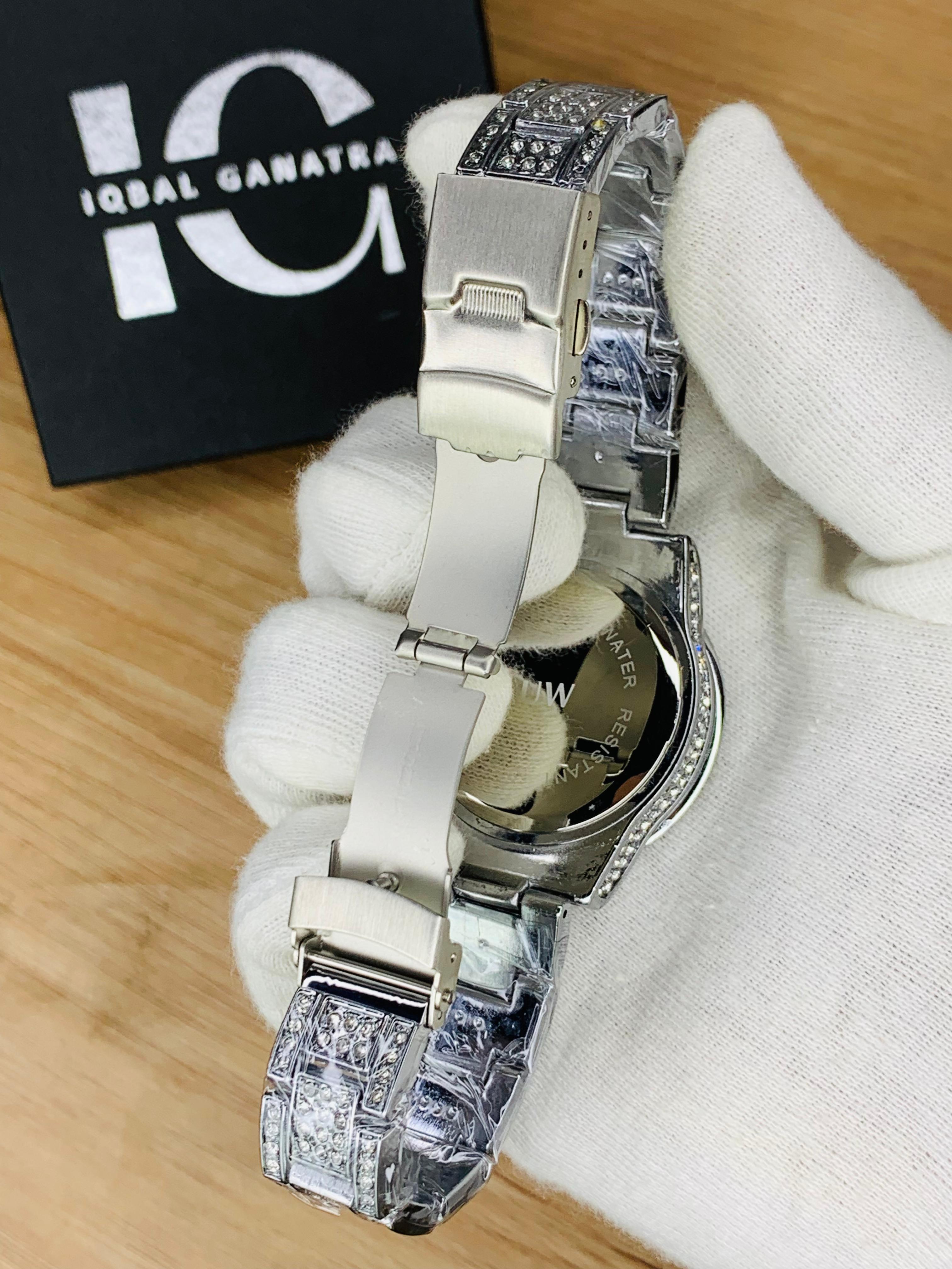 Branded Ice Stone (Silver Black)