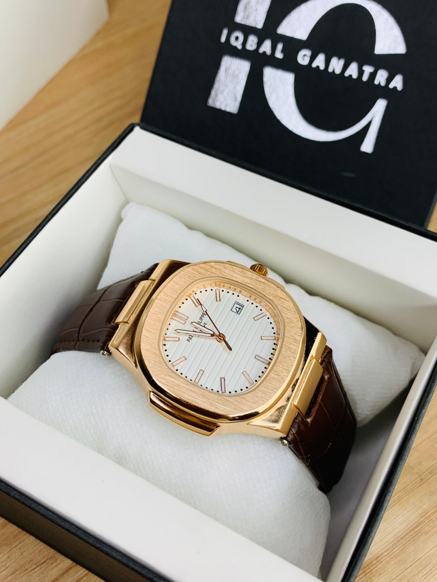 PP (Brown Strap Copper Case Inner White)