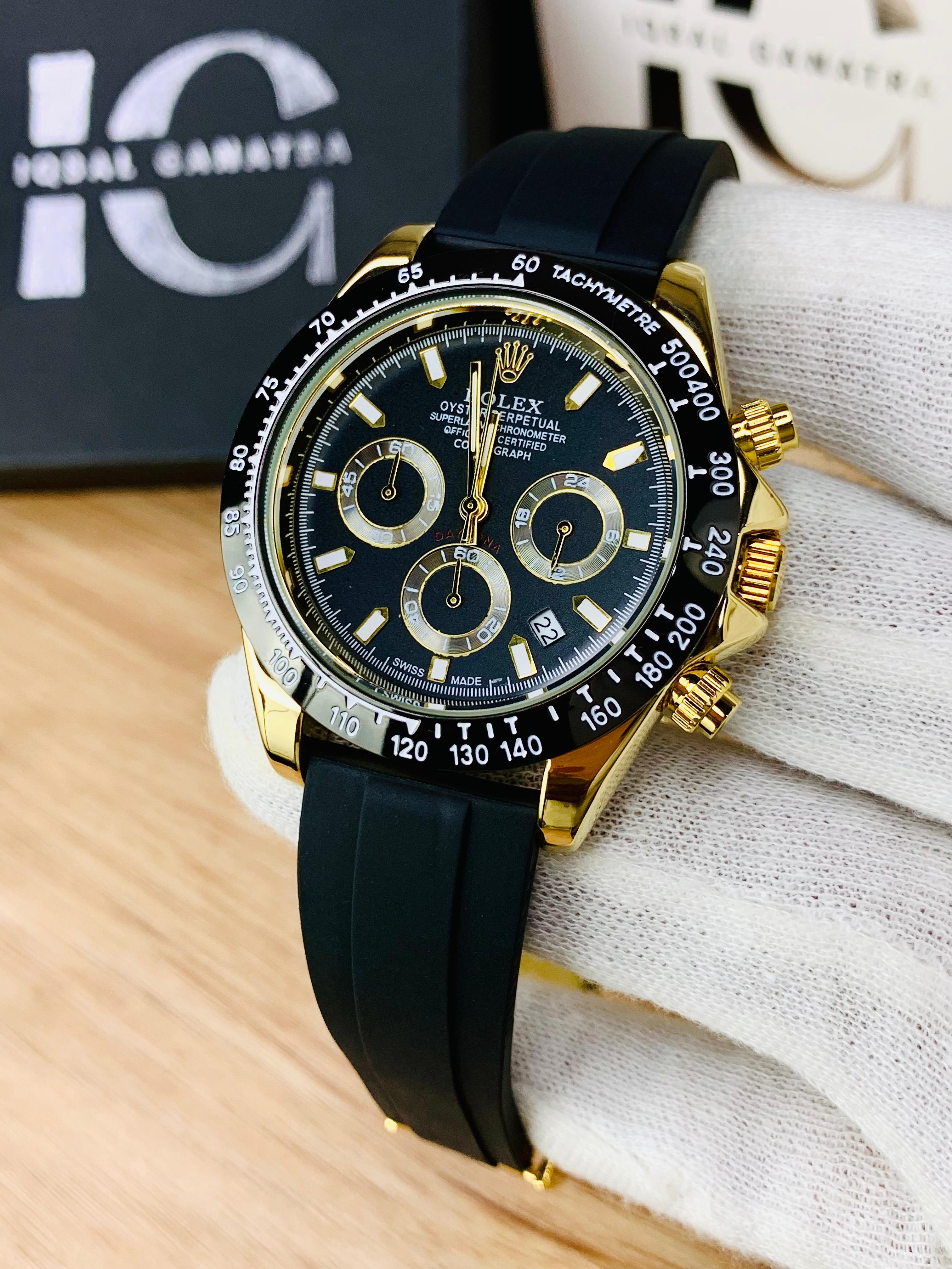 Daytona Chrono (Black Strap Gold Case Inner Black)
