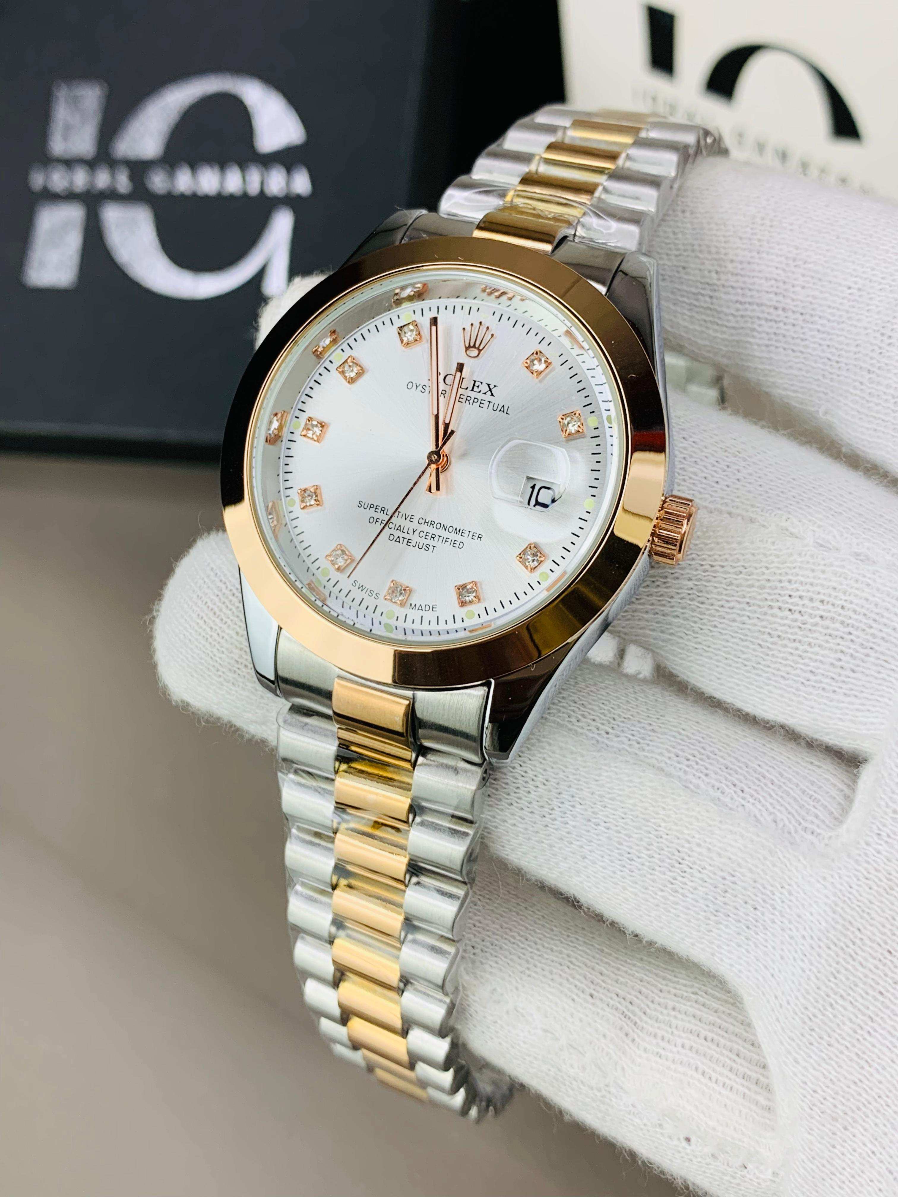 Demanding Stone Model | White