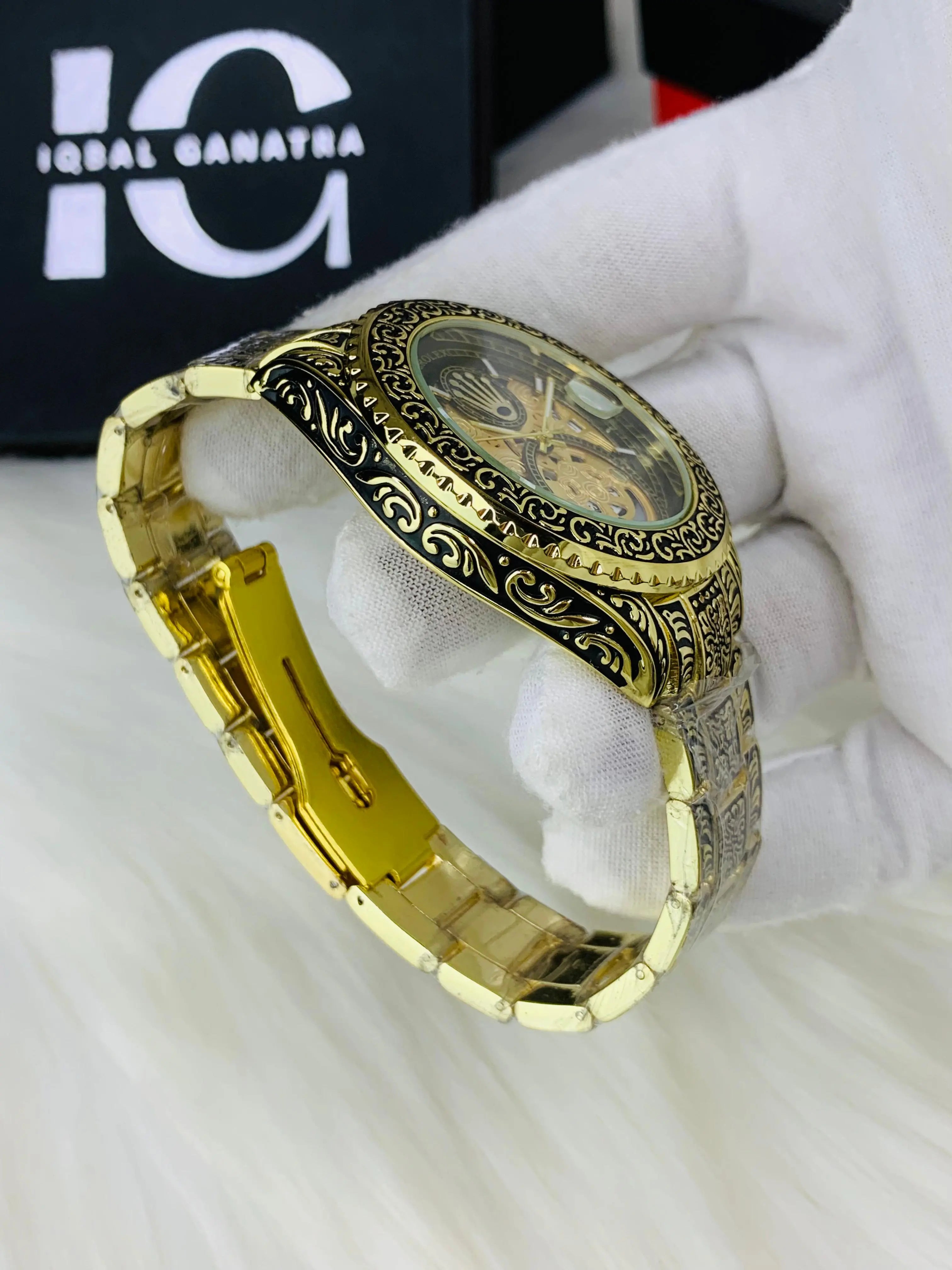Imported Engraved Model (Gold Chain Black Case Inner Gold)