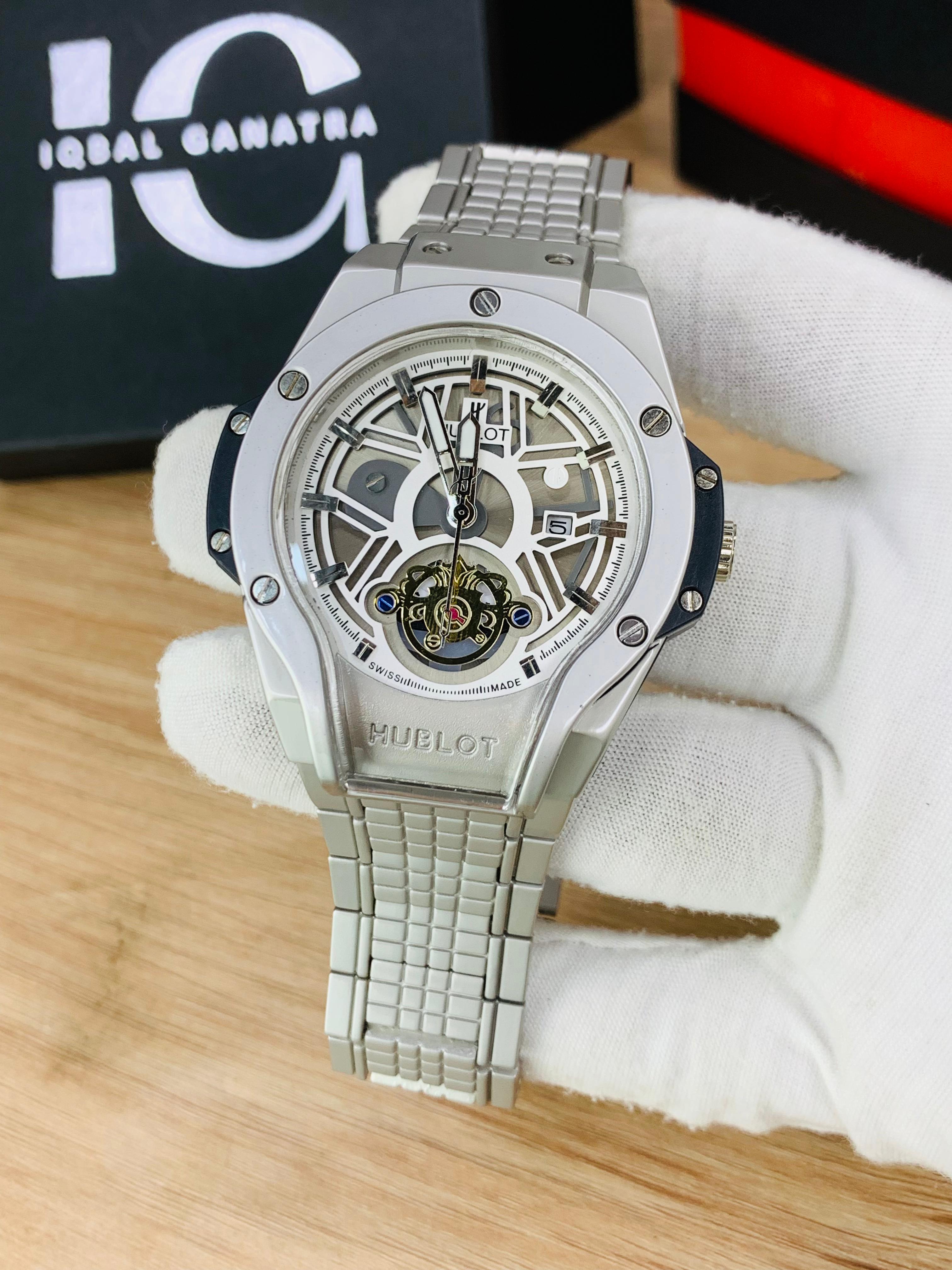 HB Demanding Model | White