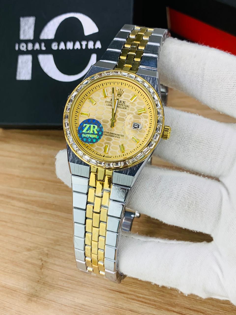 Land Dwller Stone Model | Gold