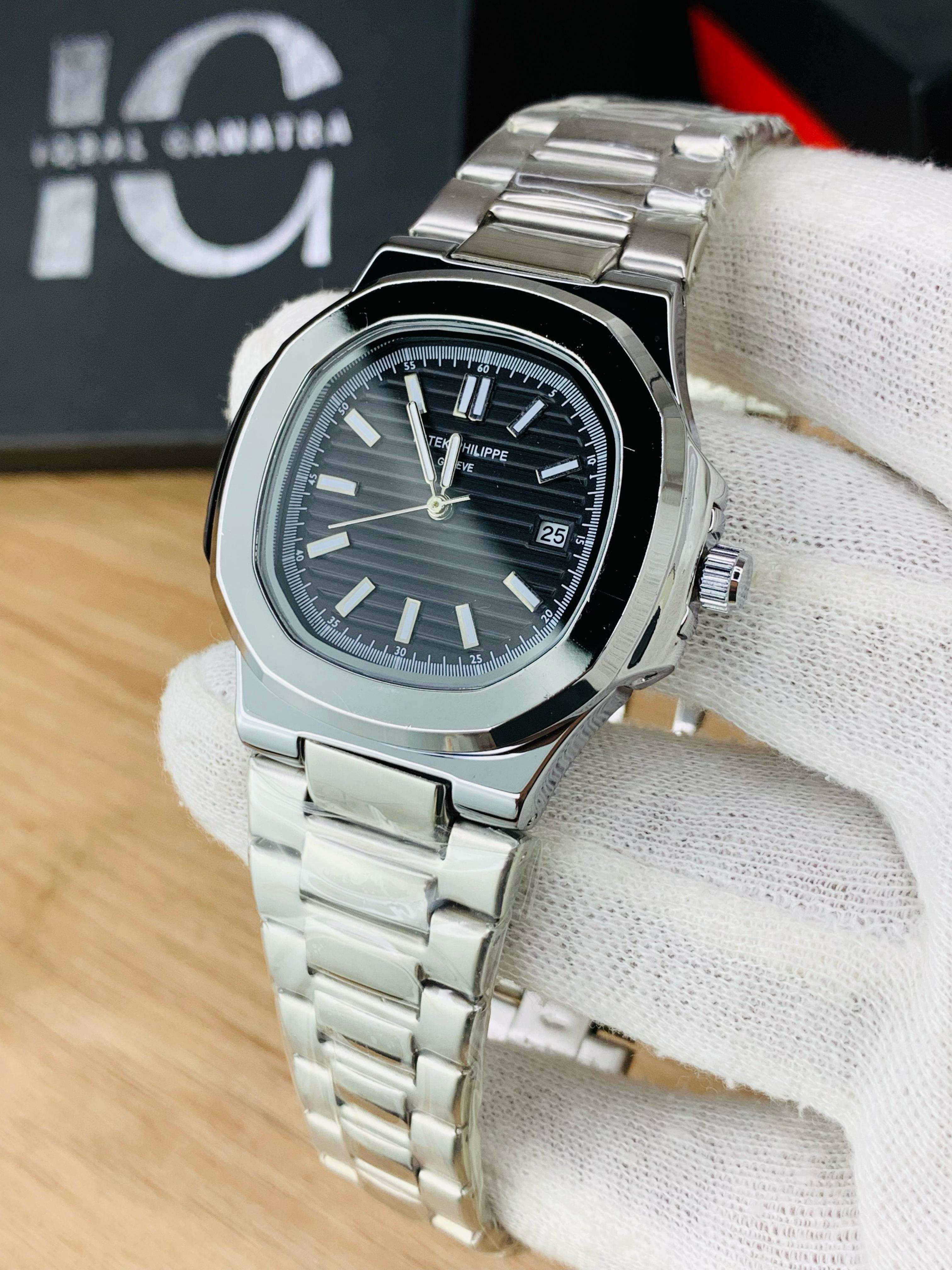 Nautilus Model | Silver Black