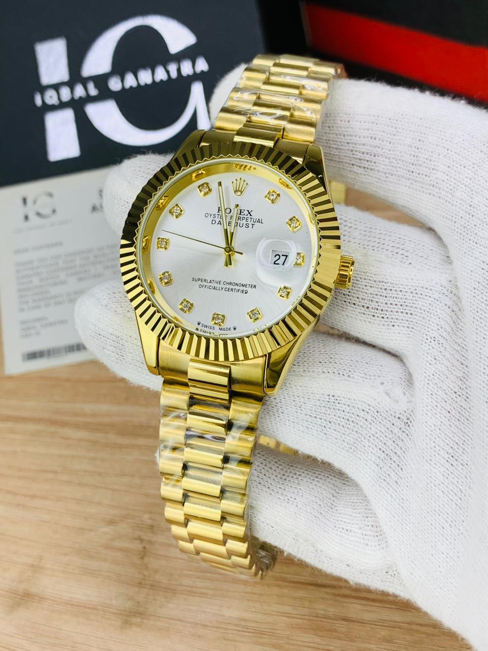 Kangoori Stone Model | Gold White