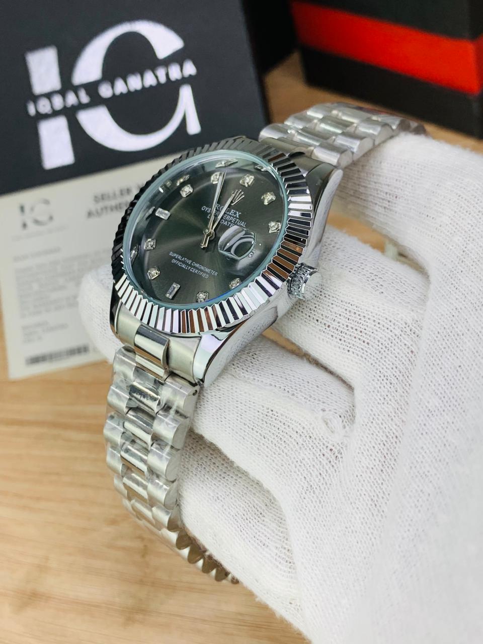 Kangoori Stone Model | Silver Black