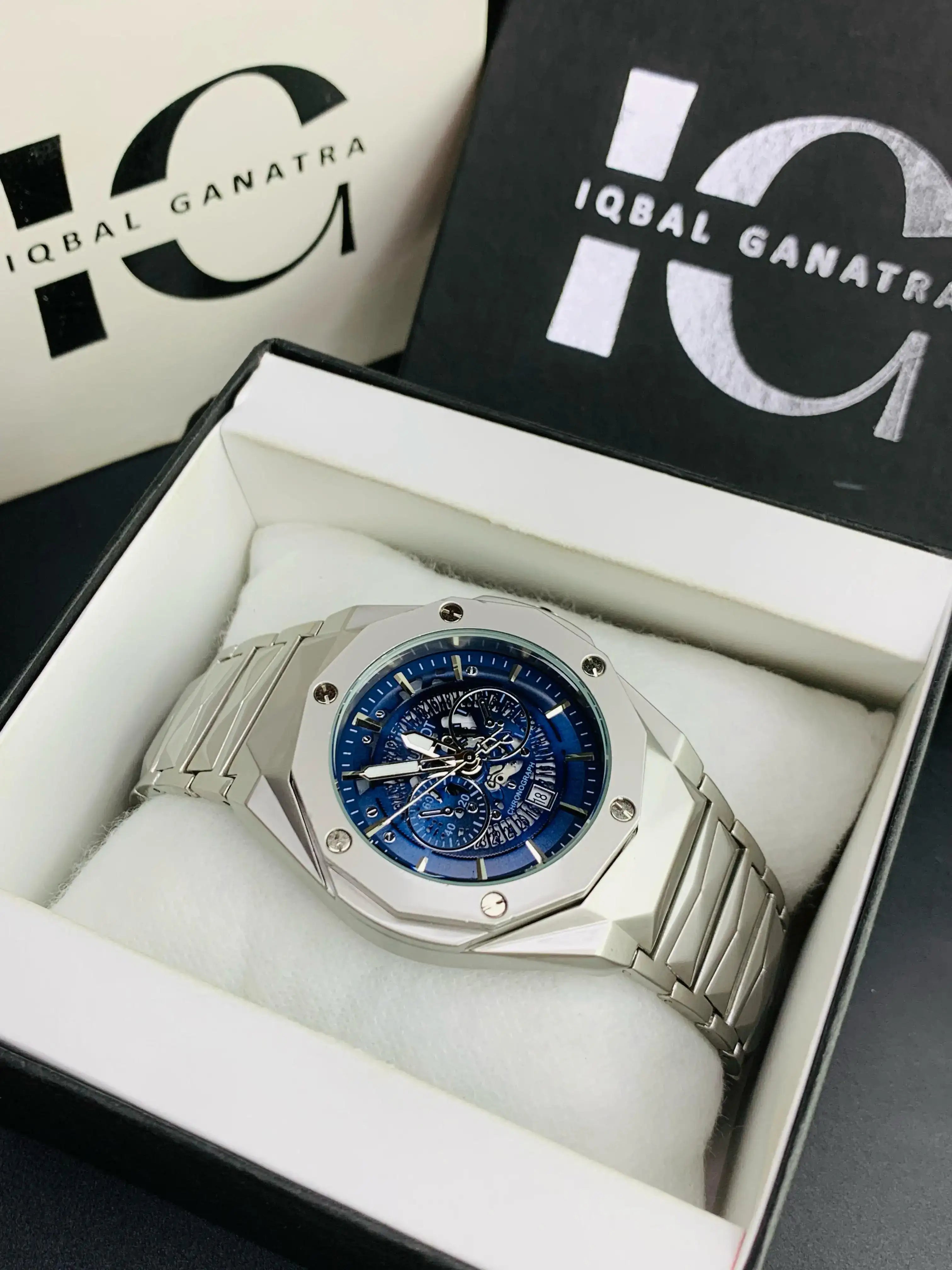 Diamond Cut | Date Adjustment | Texture Chain |Silver Blue