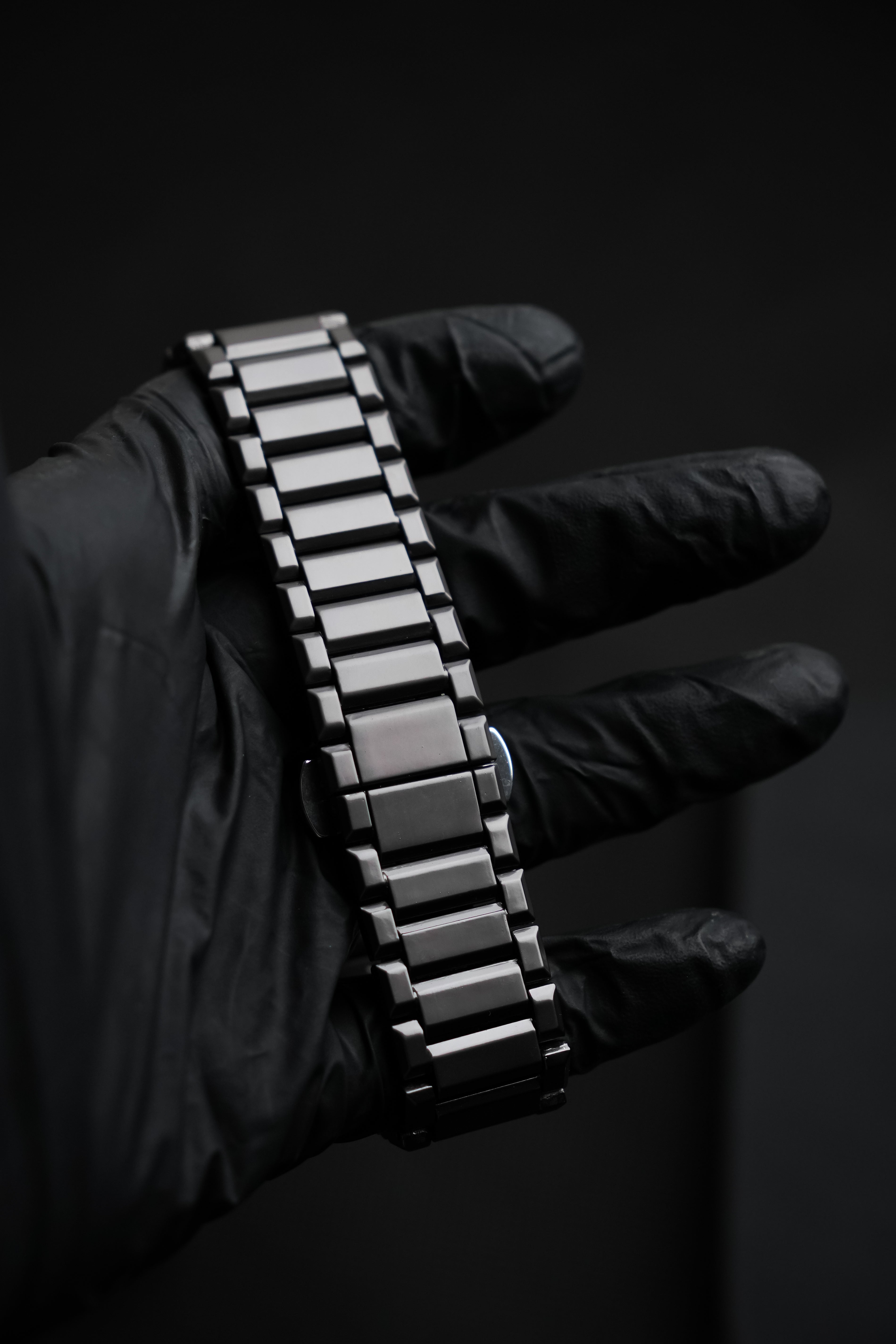 HB SQ Model | Full Black