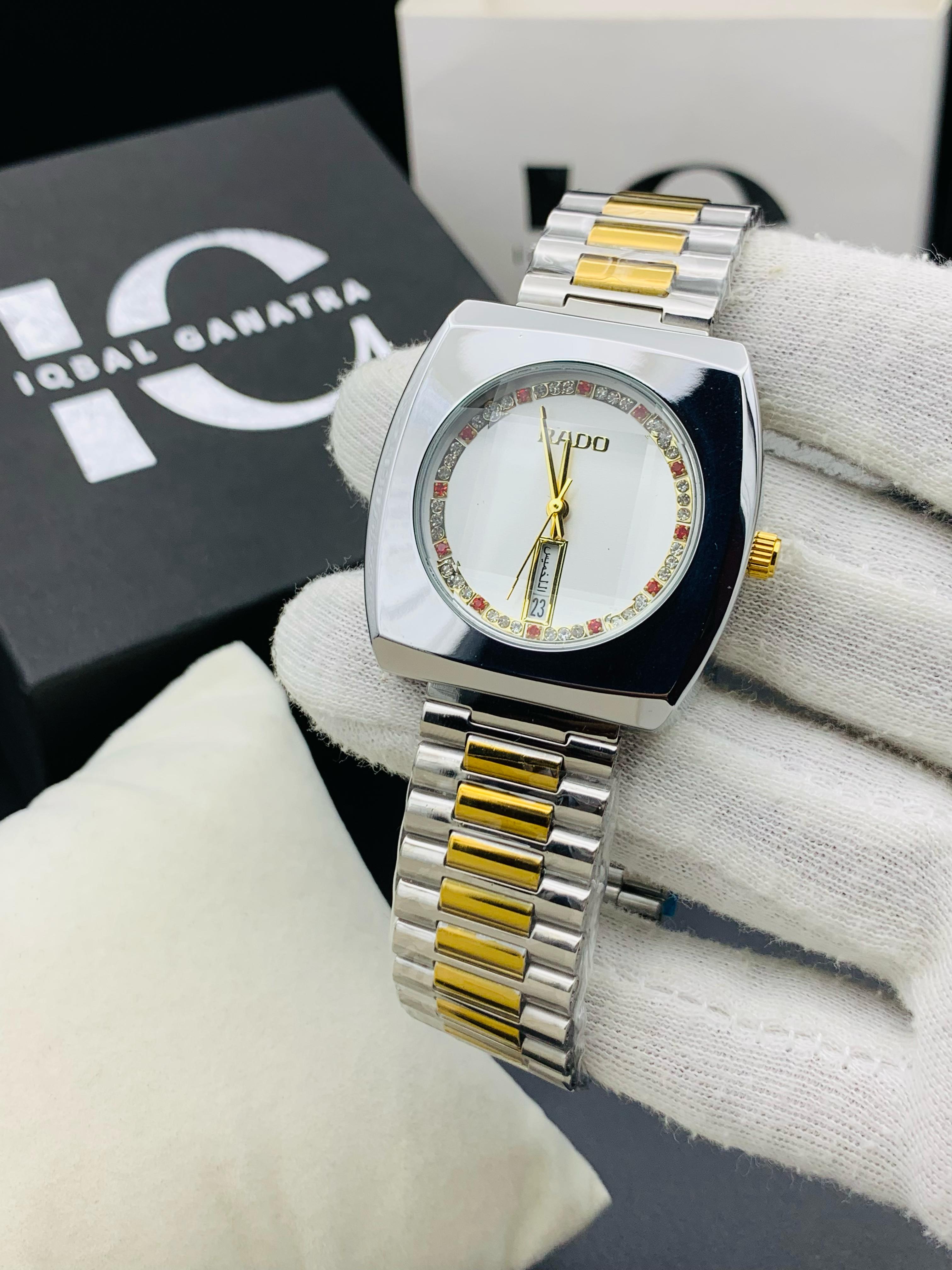 Square RD Model (Two Tone R White)