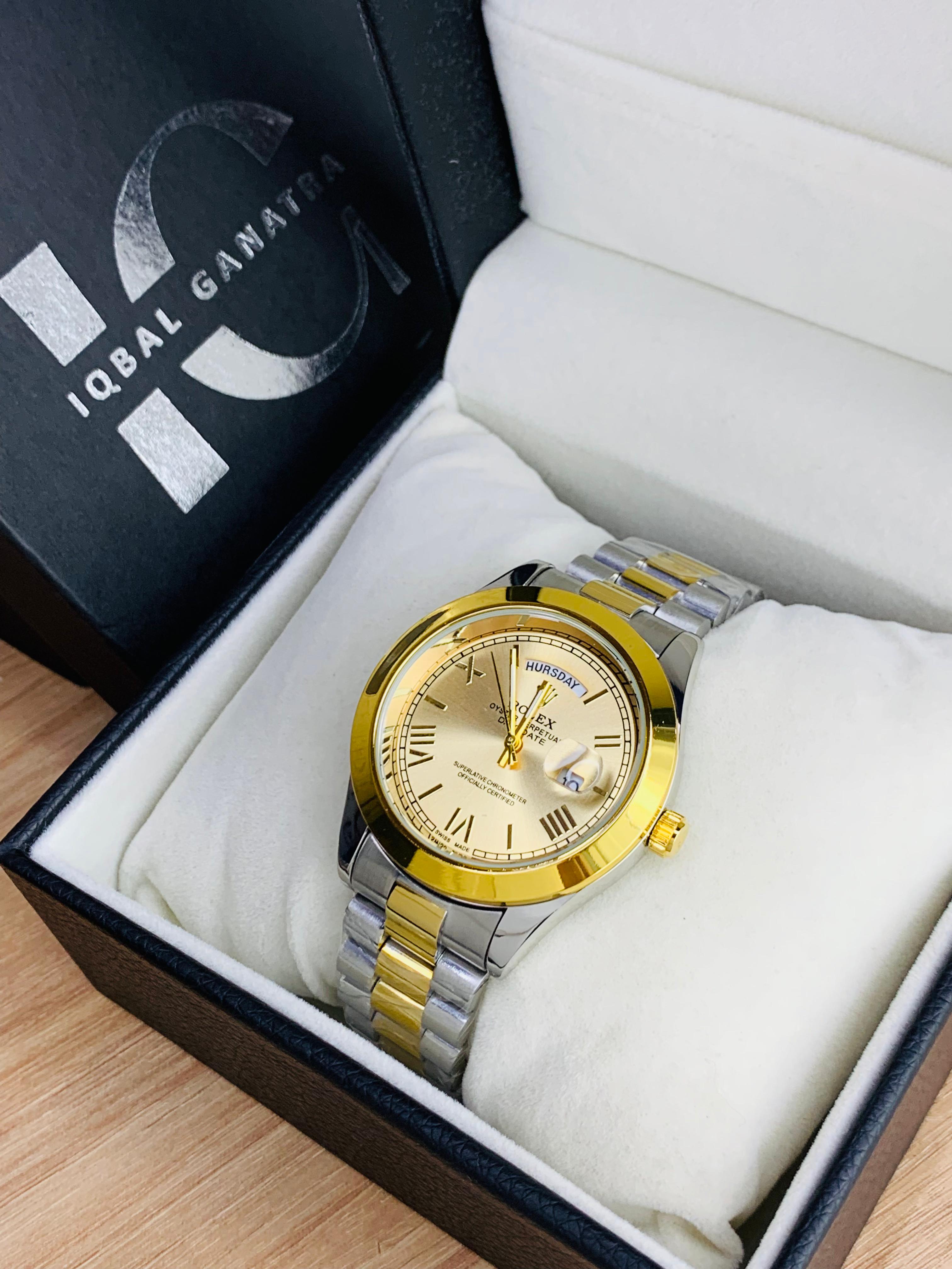 Day&Date Roman Model (Two Tone Gold)