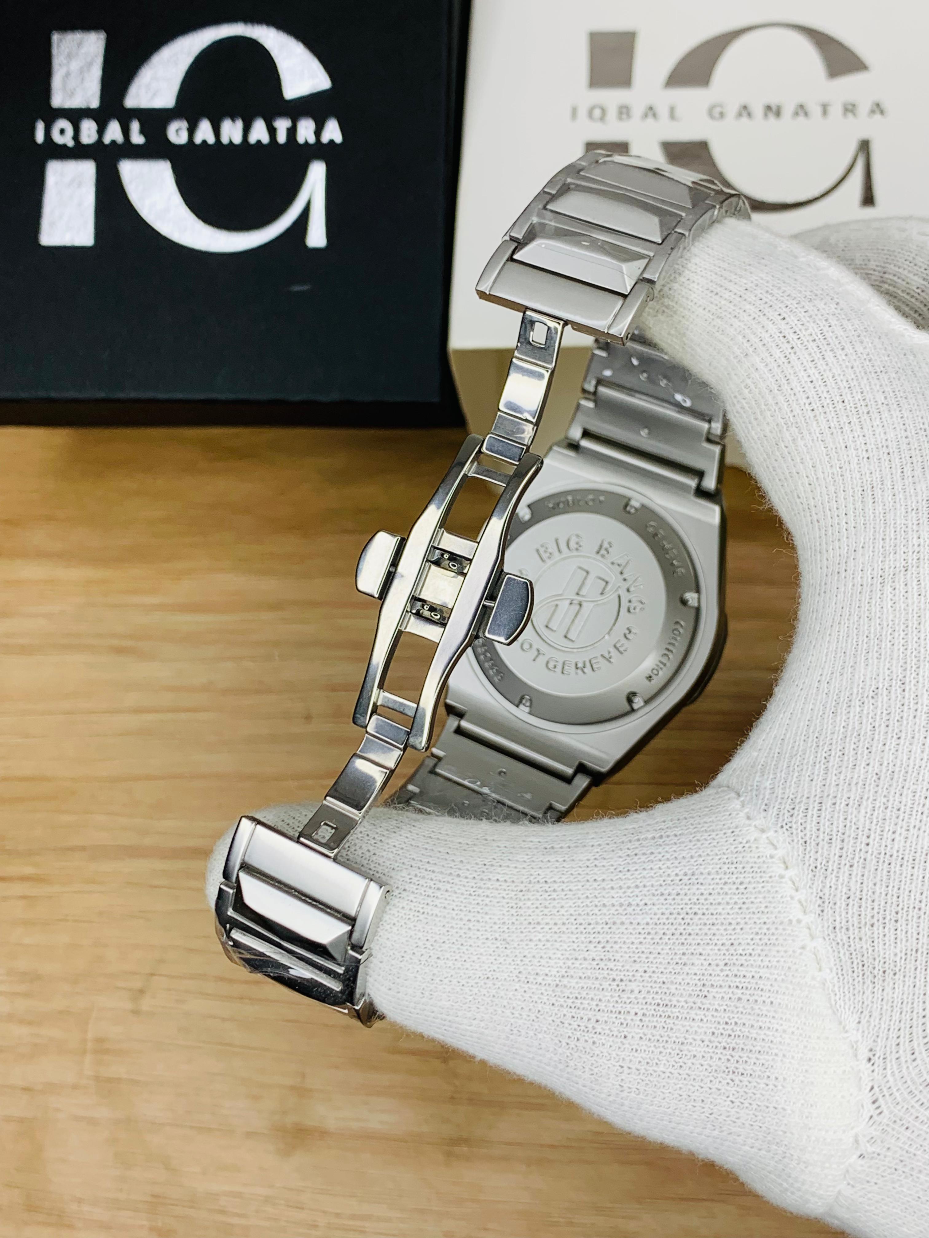 HB Plain Diamond Texture Model (Silver Inner Grey)