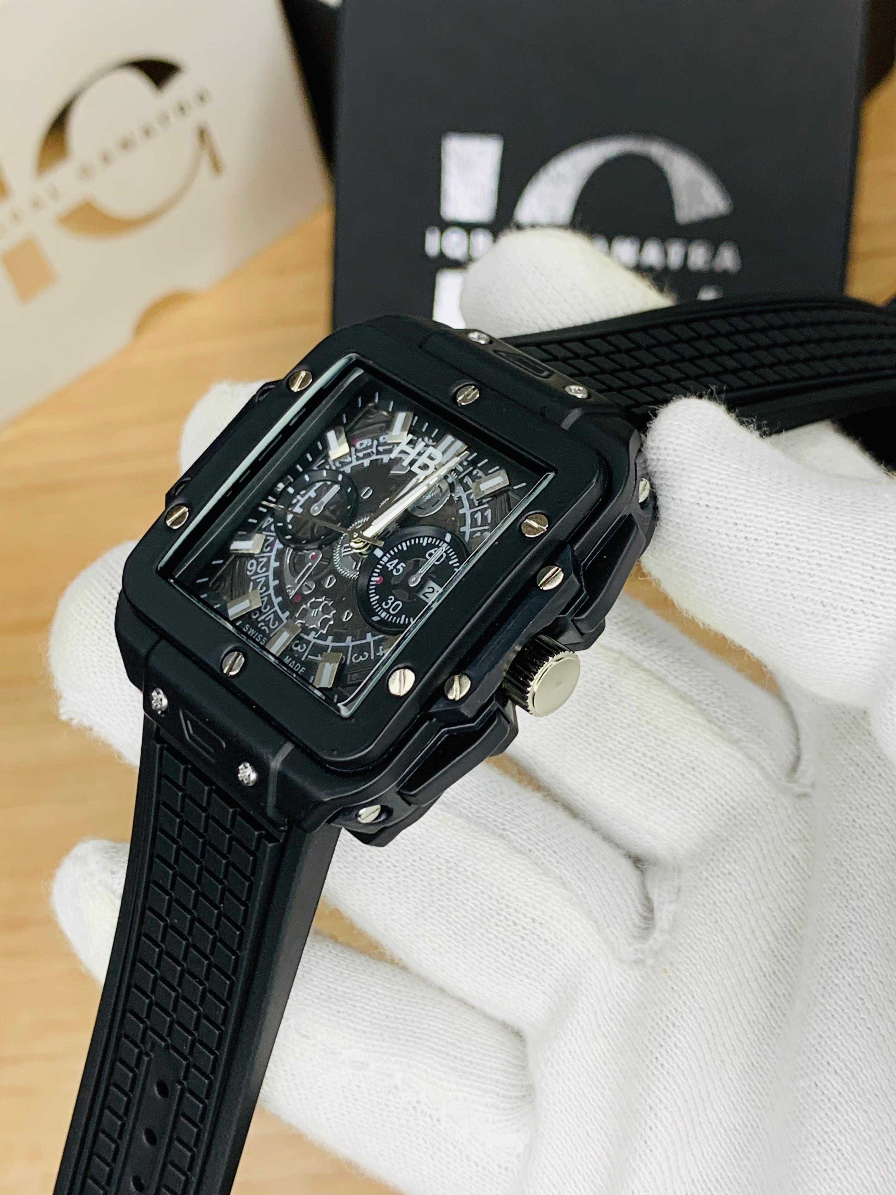 HB SQ Model (Full Black)