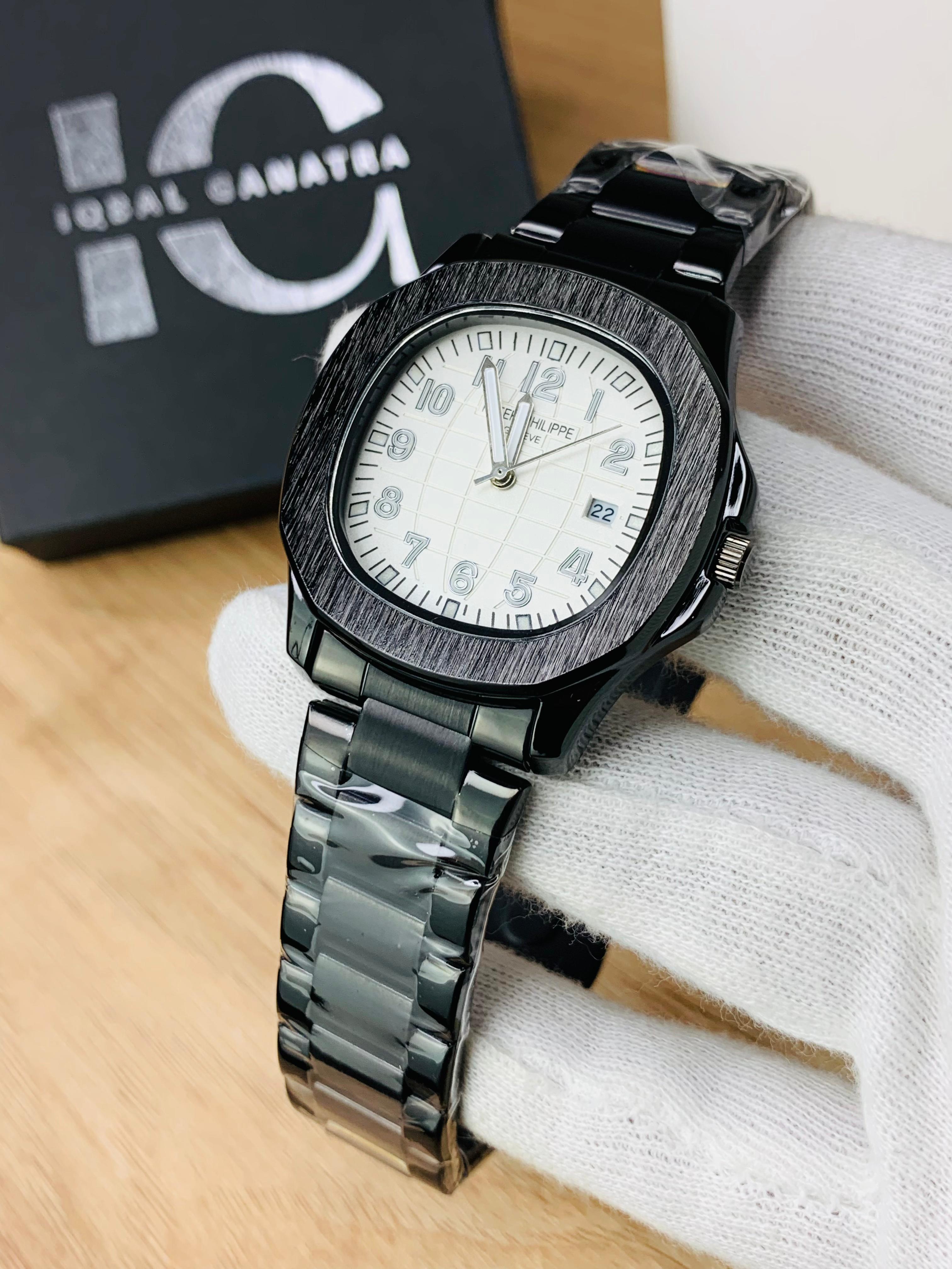 PP SQ Model (Black White)