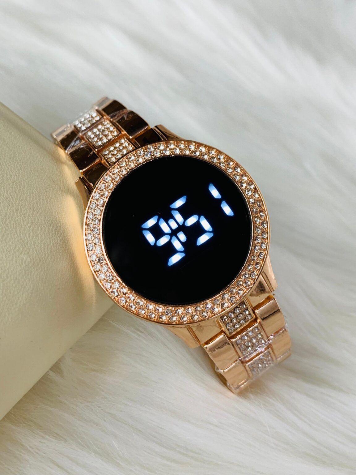 Digital Led Bracelet (Rosegold)