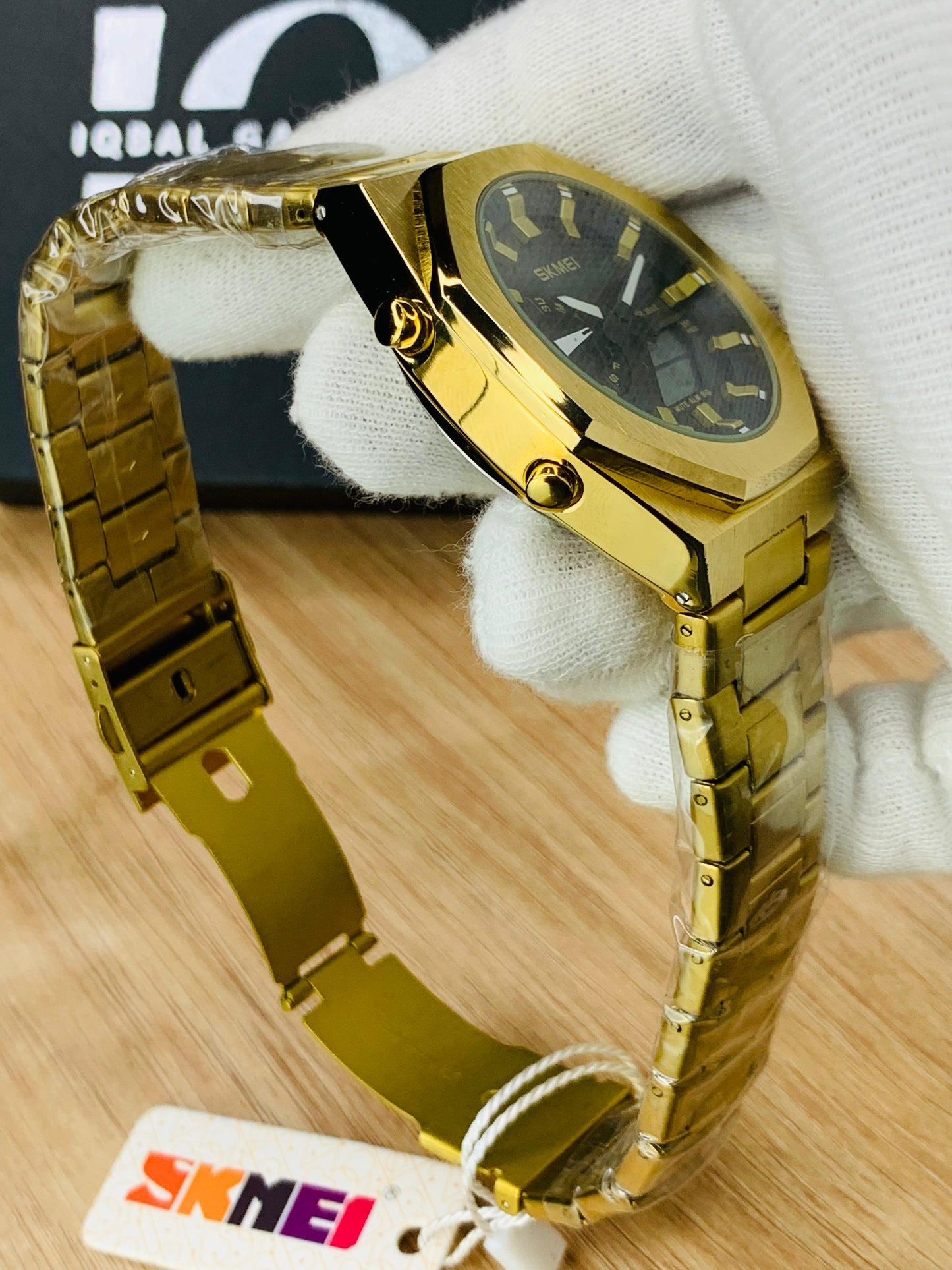 Skemi Original World Time (Gold)