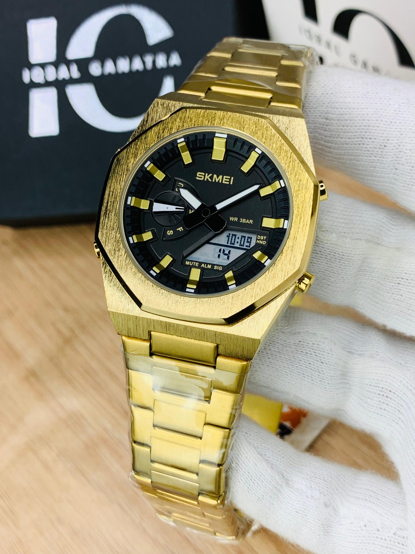 Skemi Original World Time (Gold)