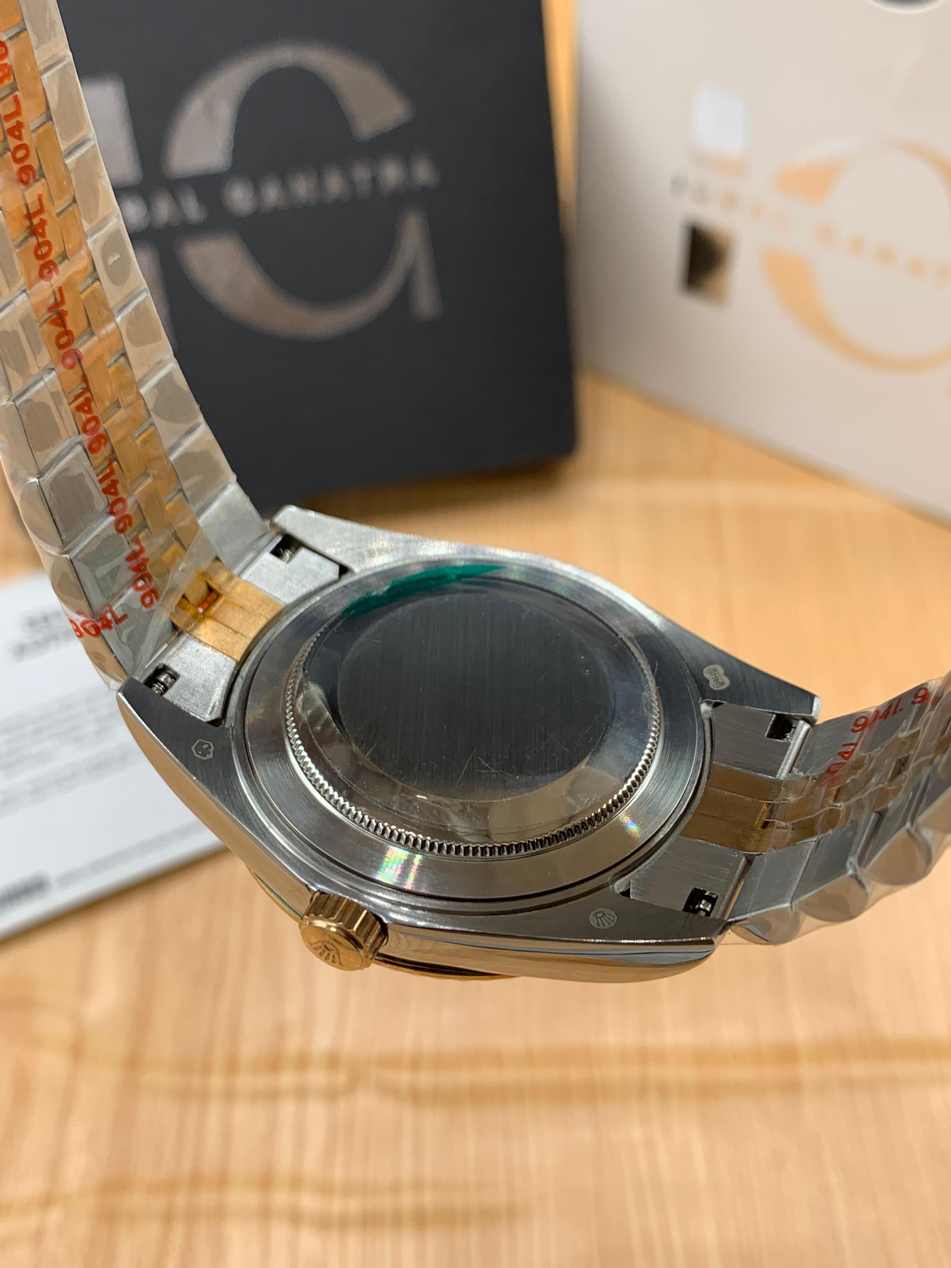 Date Just Model IWhite