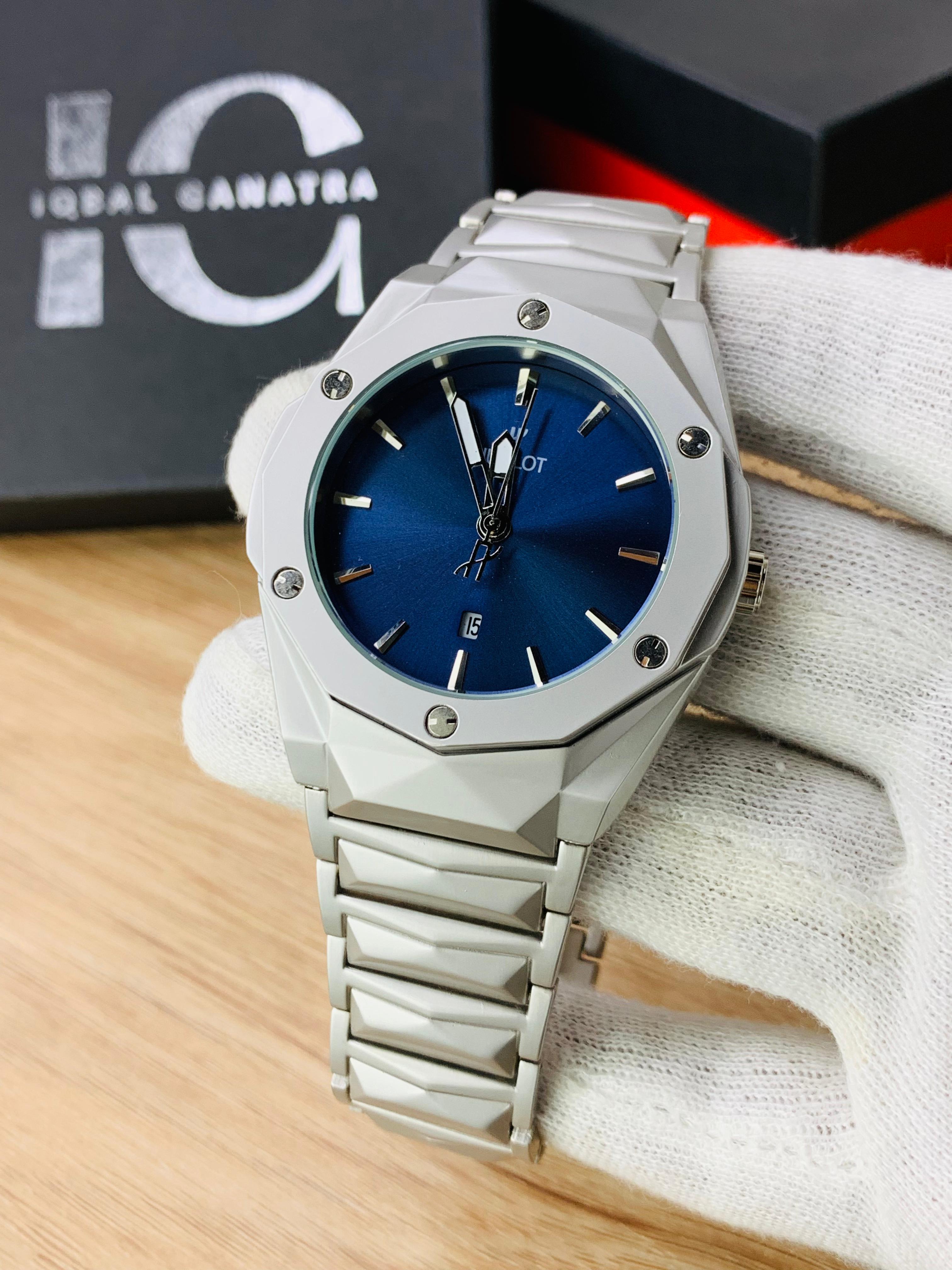 HB Plain Diamond Model | Silver Blue