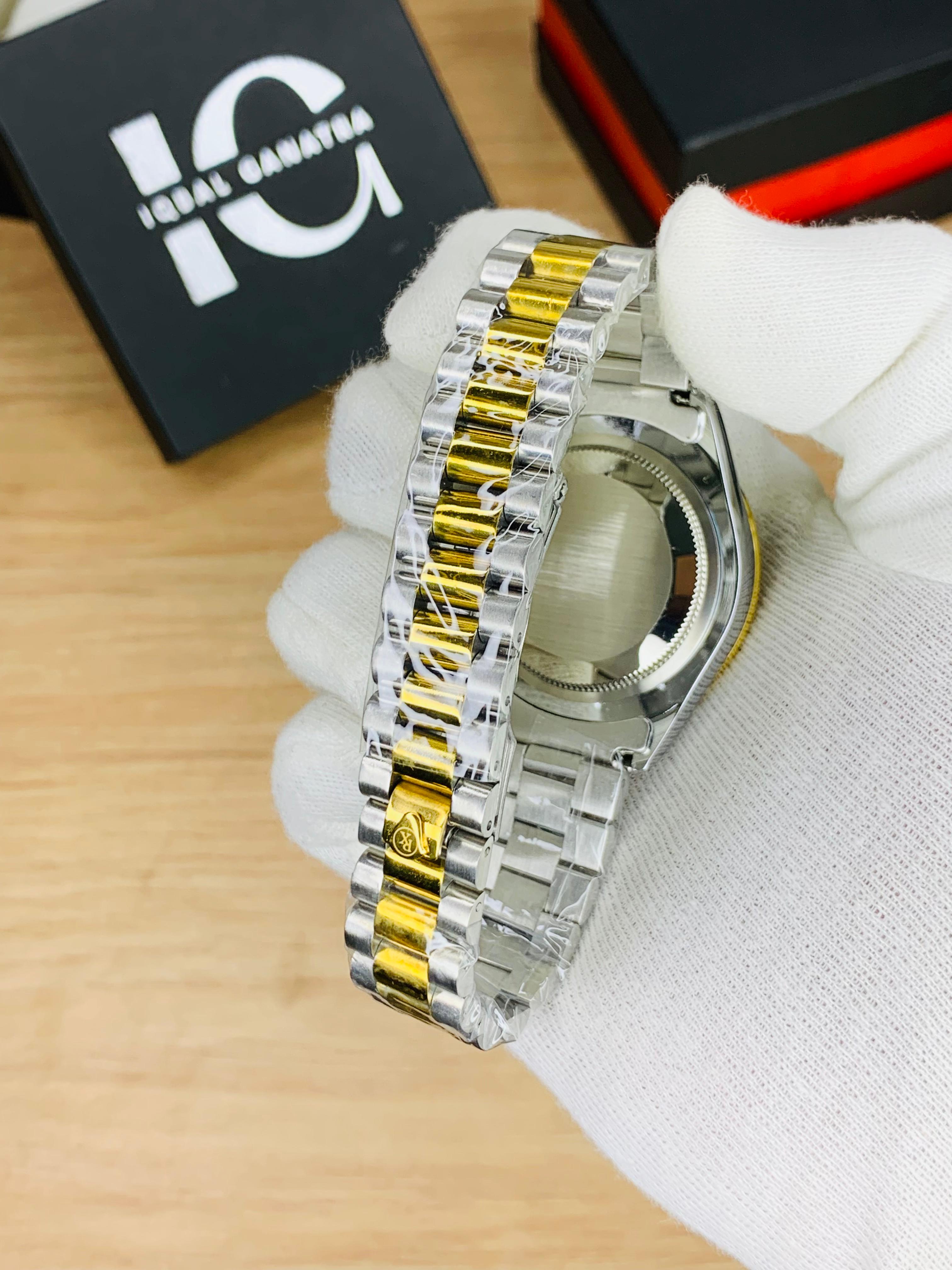 Texture Milgauss | White