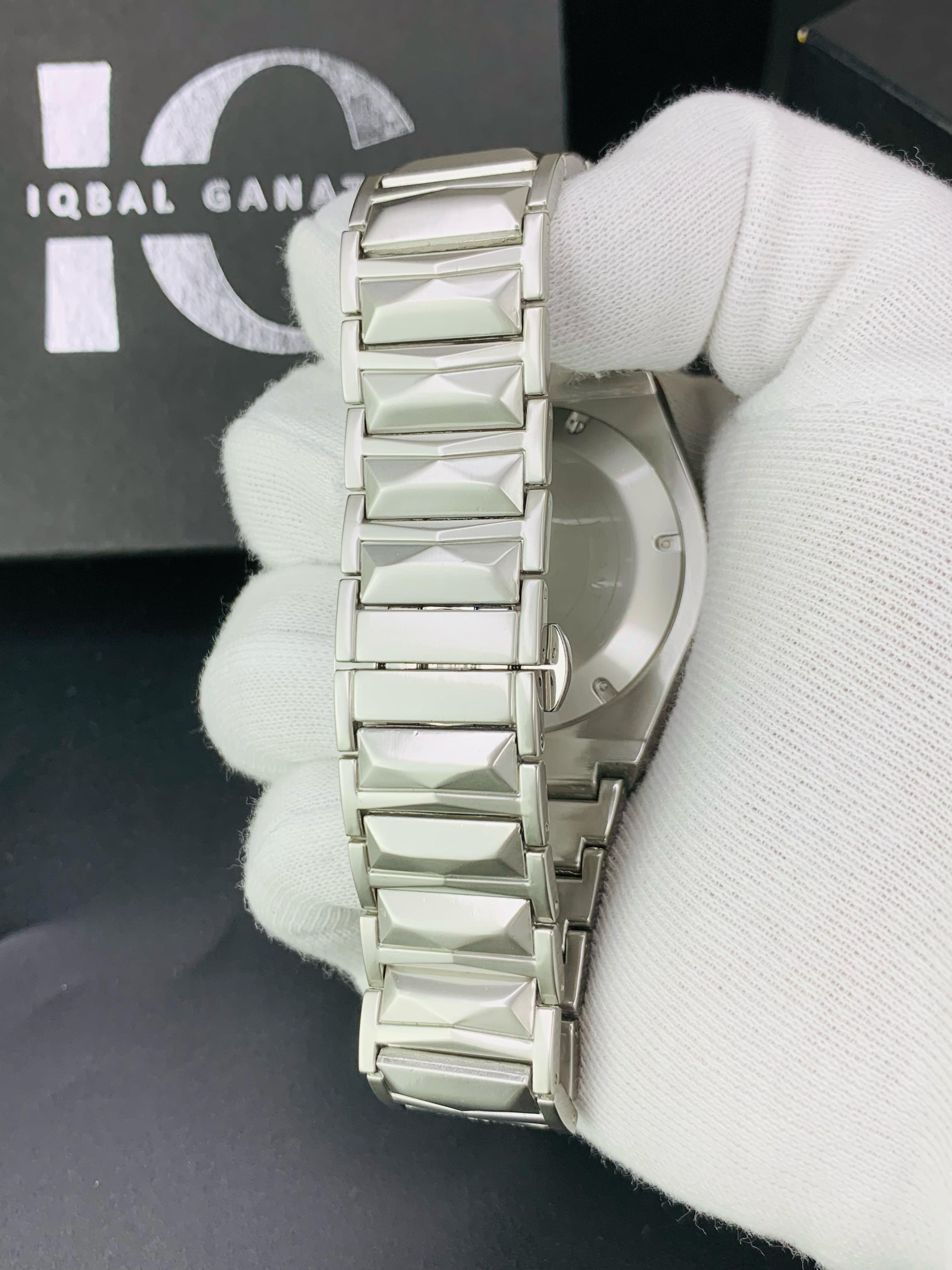 Diamond Cut | Date Adjustment | Texture Chain |Silver Blue