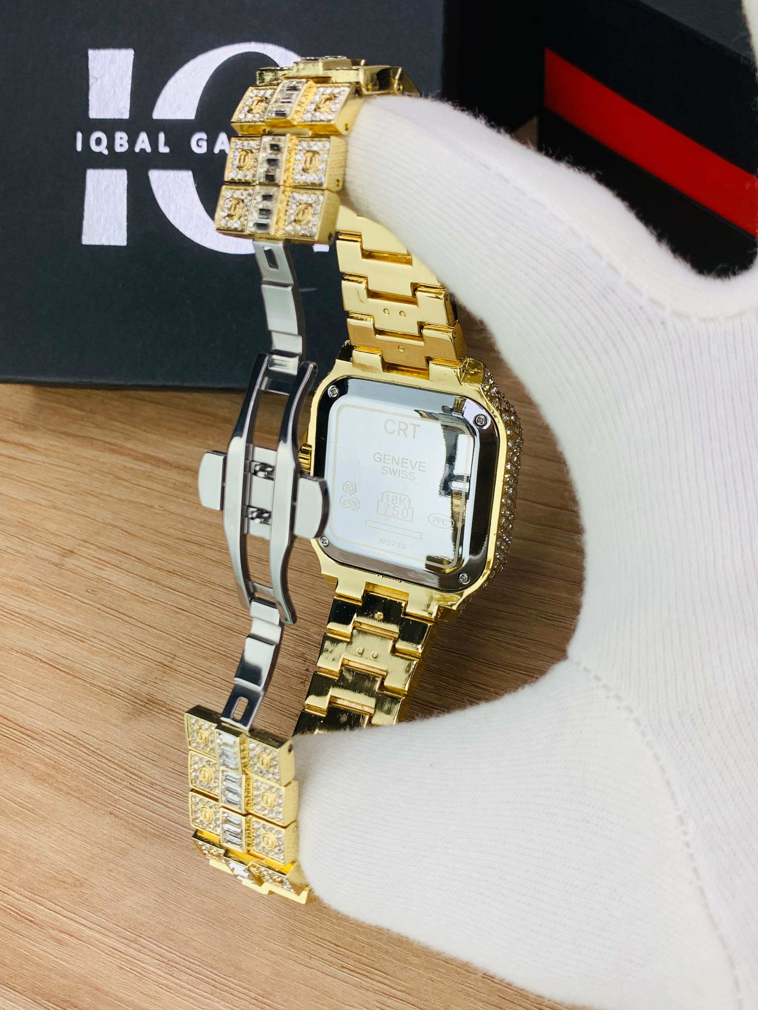 Arabic Ice Model | Gold White