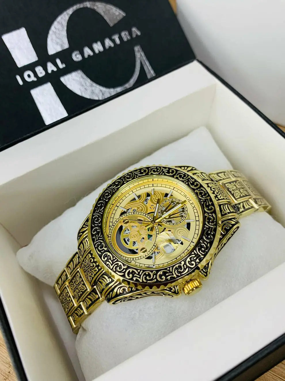 Skeleton Styled Engraved Model (Full Gold)