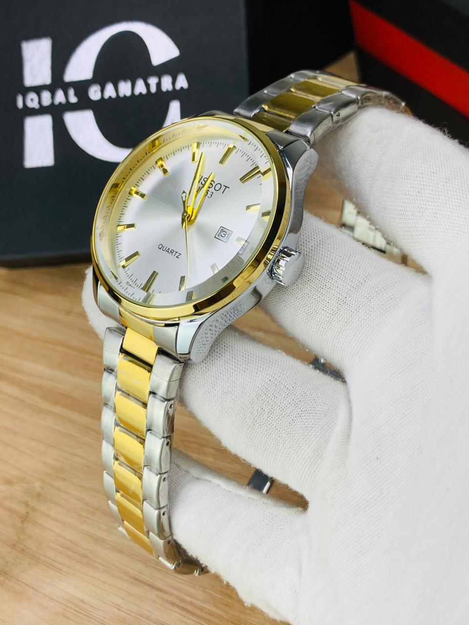 Classy Signature Model | Two Tone White