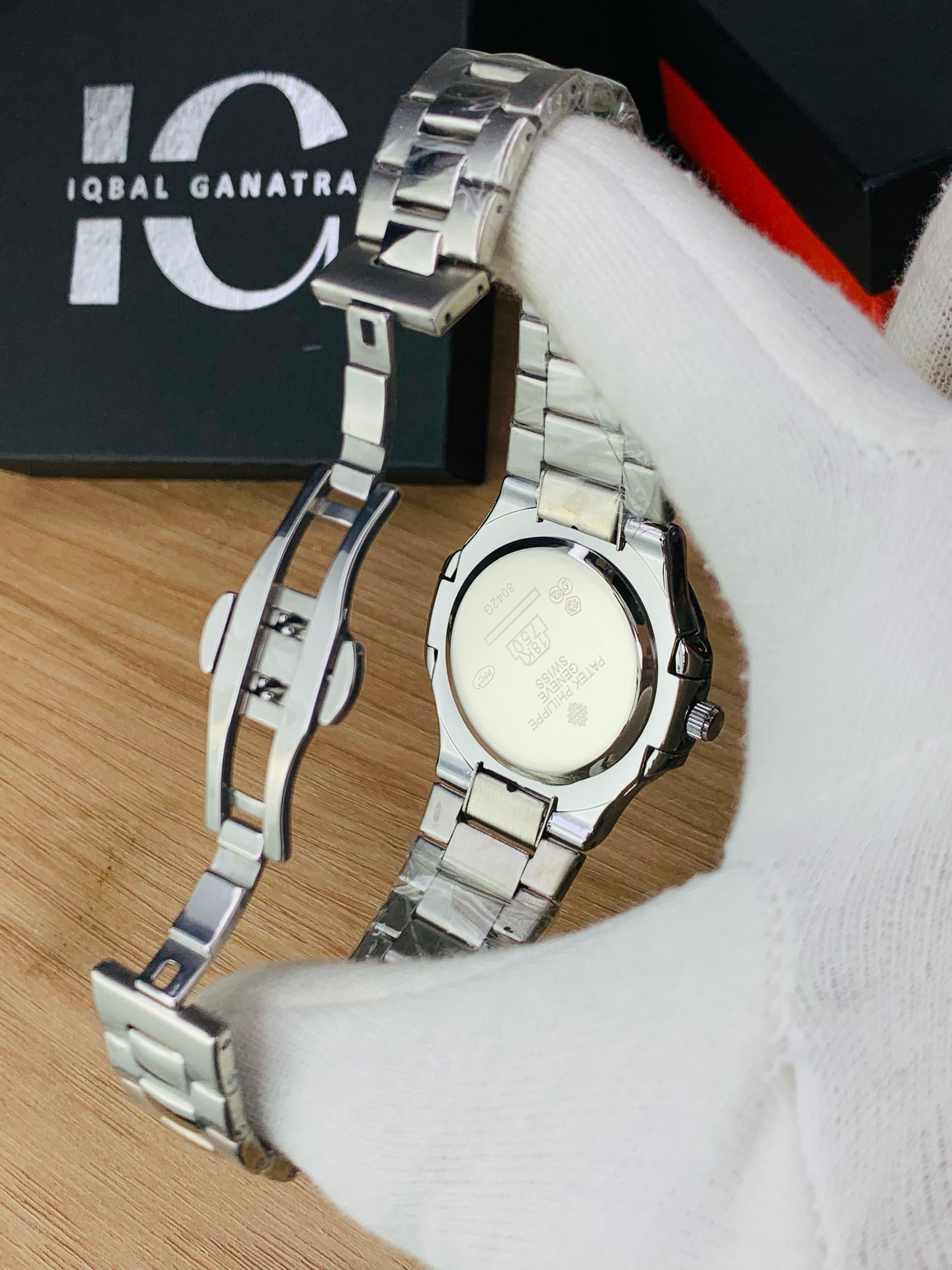 Nautilus Model | Silver Black