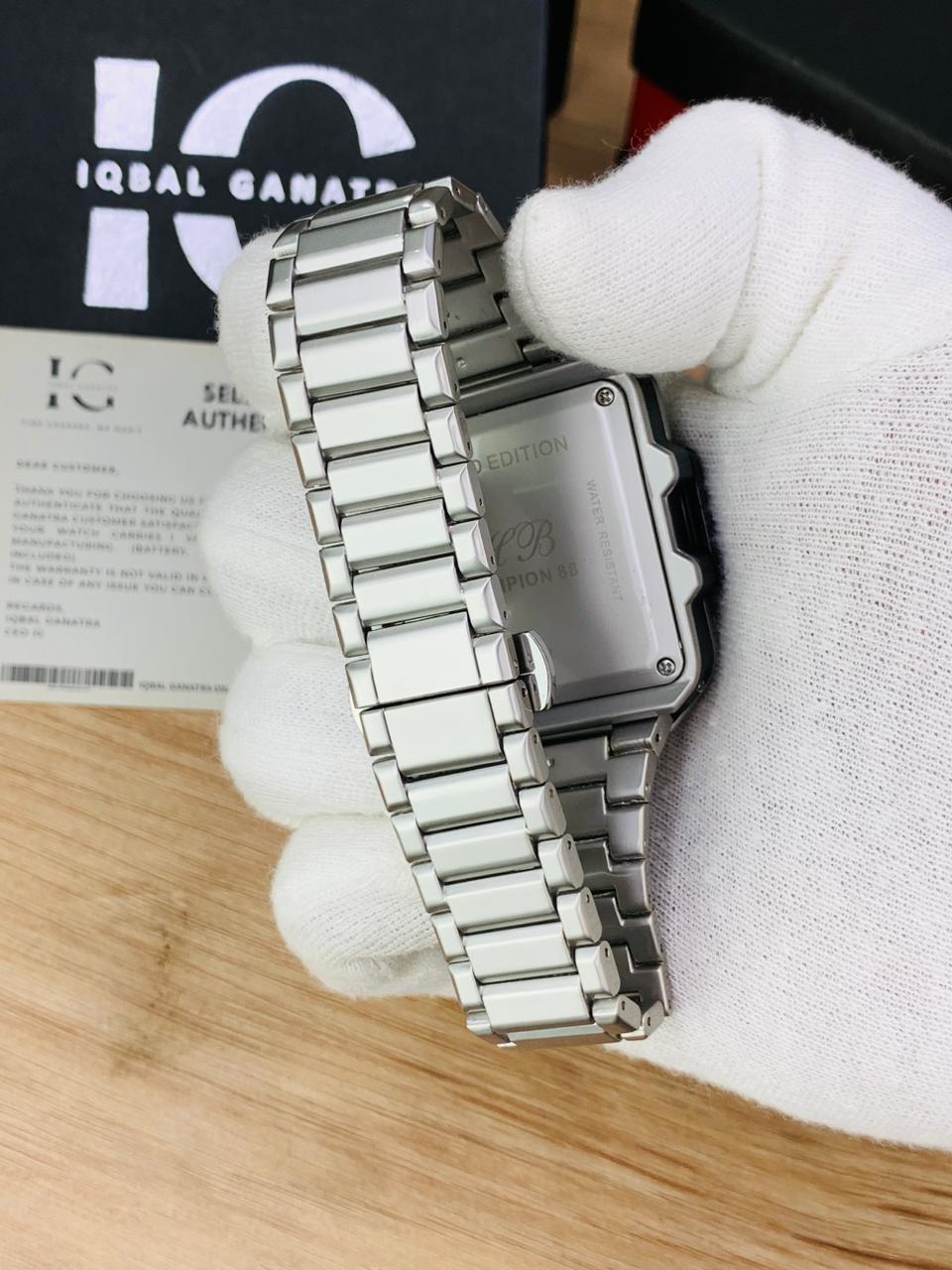 HB Champion Model | Grey Black