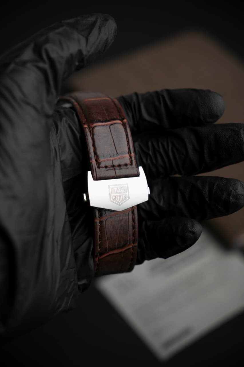 Tag Calibre 5 Watch With Day&Date (Brown)