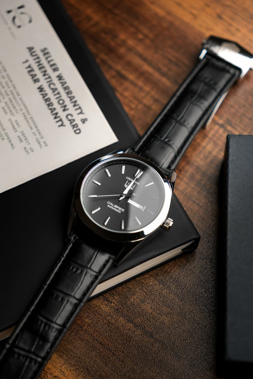 Tag Calibre 5 Watch With Day&Date (Black)