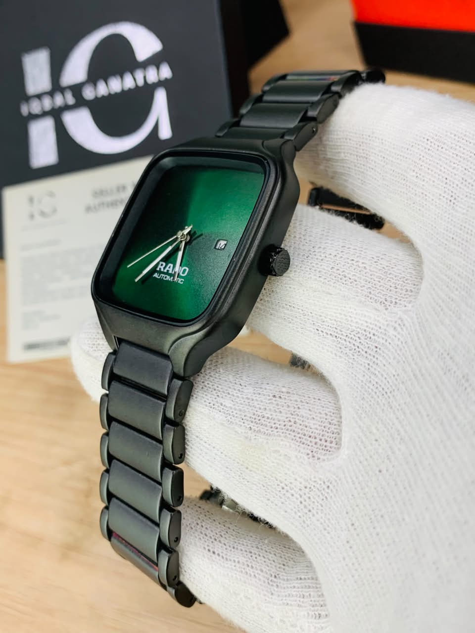 Elegance RD Model | Black Green