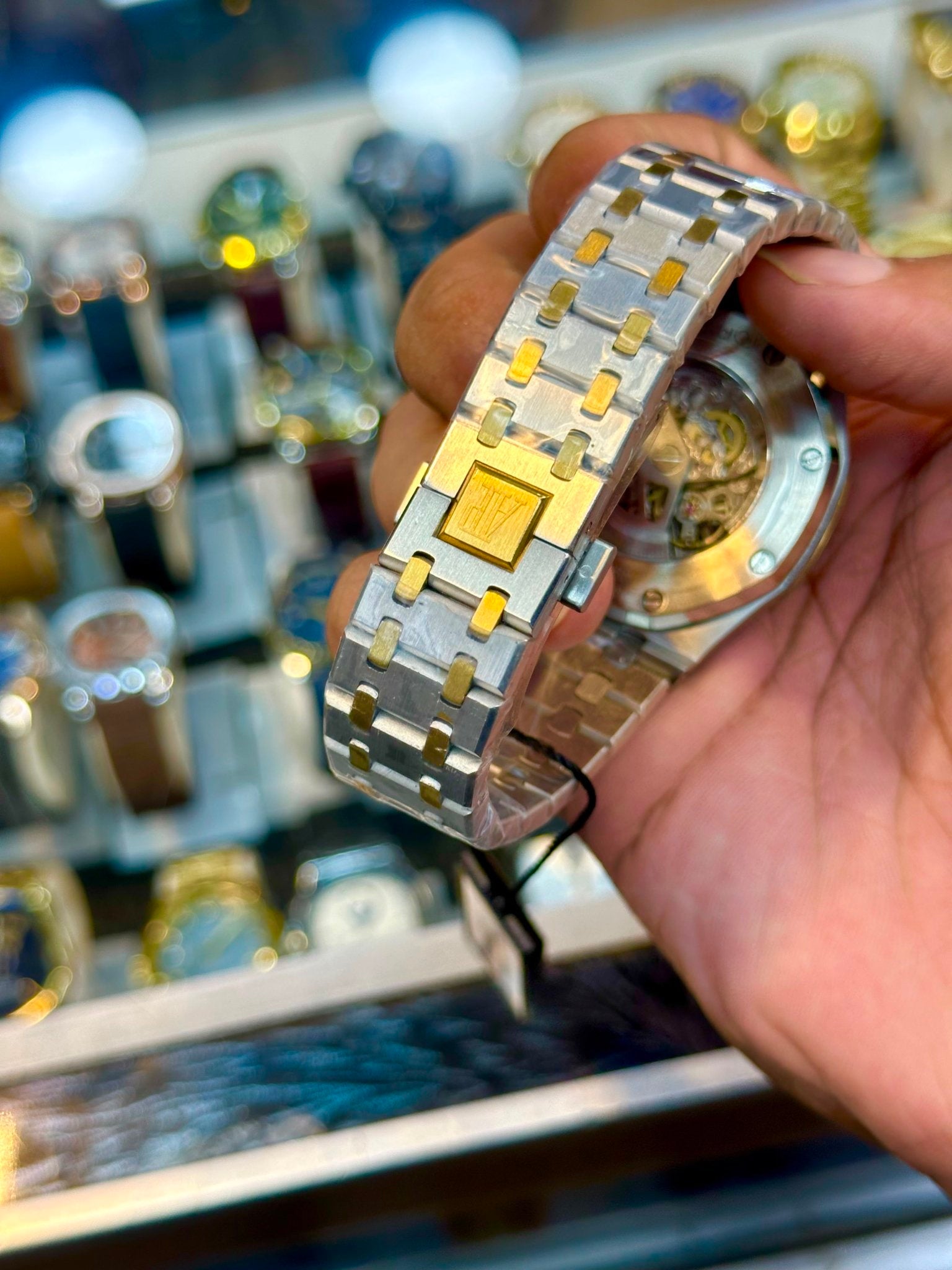 AP Automatic | Gold Two Tone White