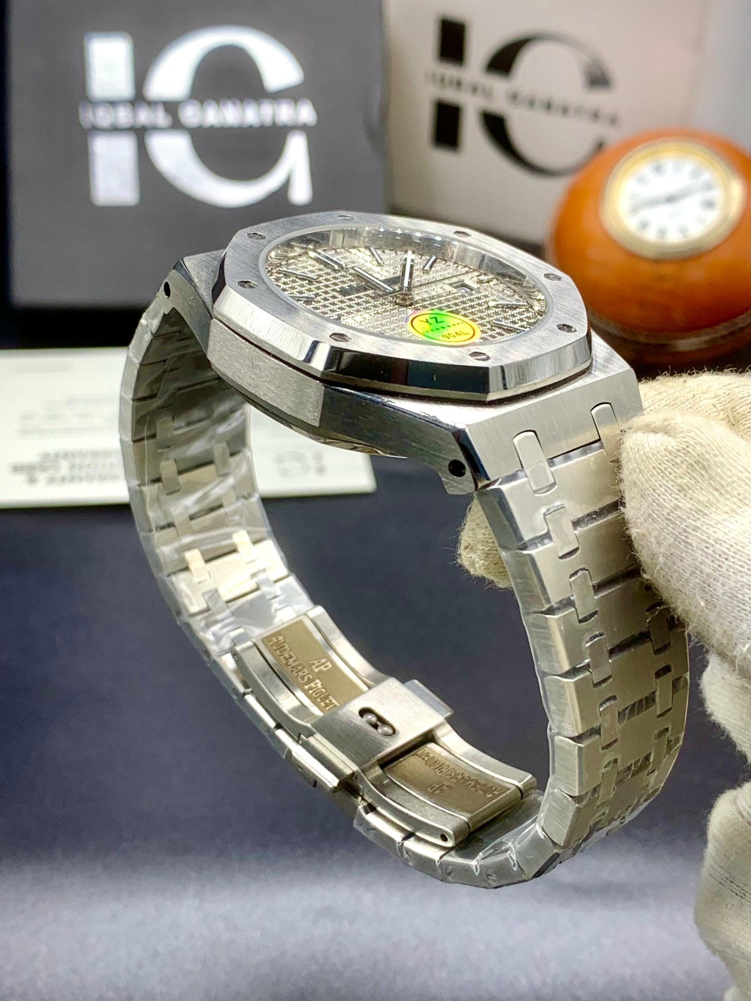 AP | Automatic | Silver Grey