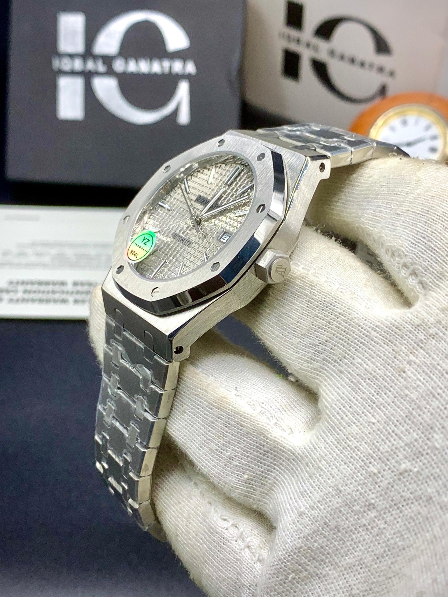 AP | Automatic | Silver Grey