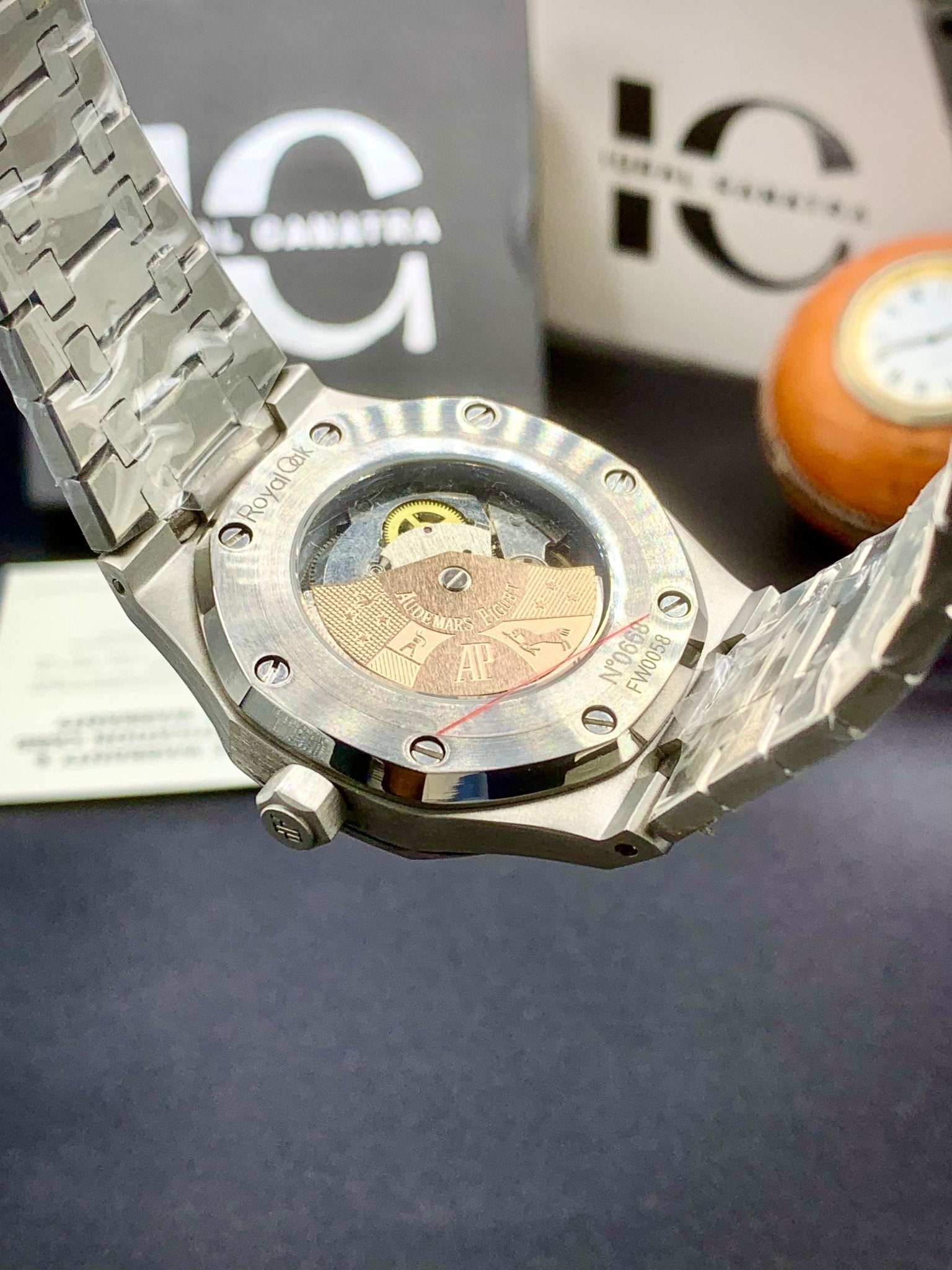 AP | Automatic | Silver White