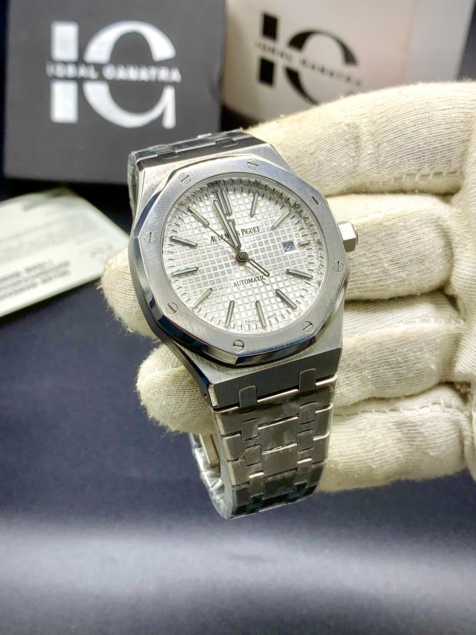 AP | Automatic | Silver White