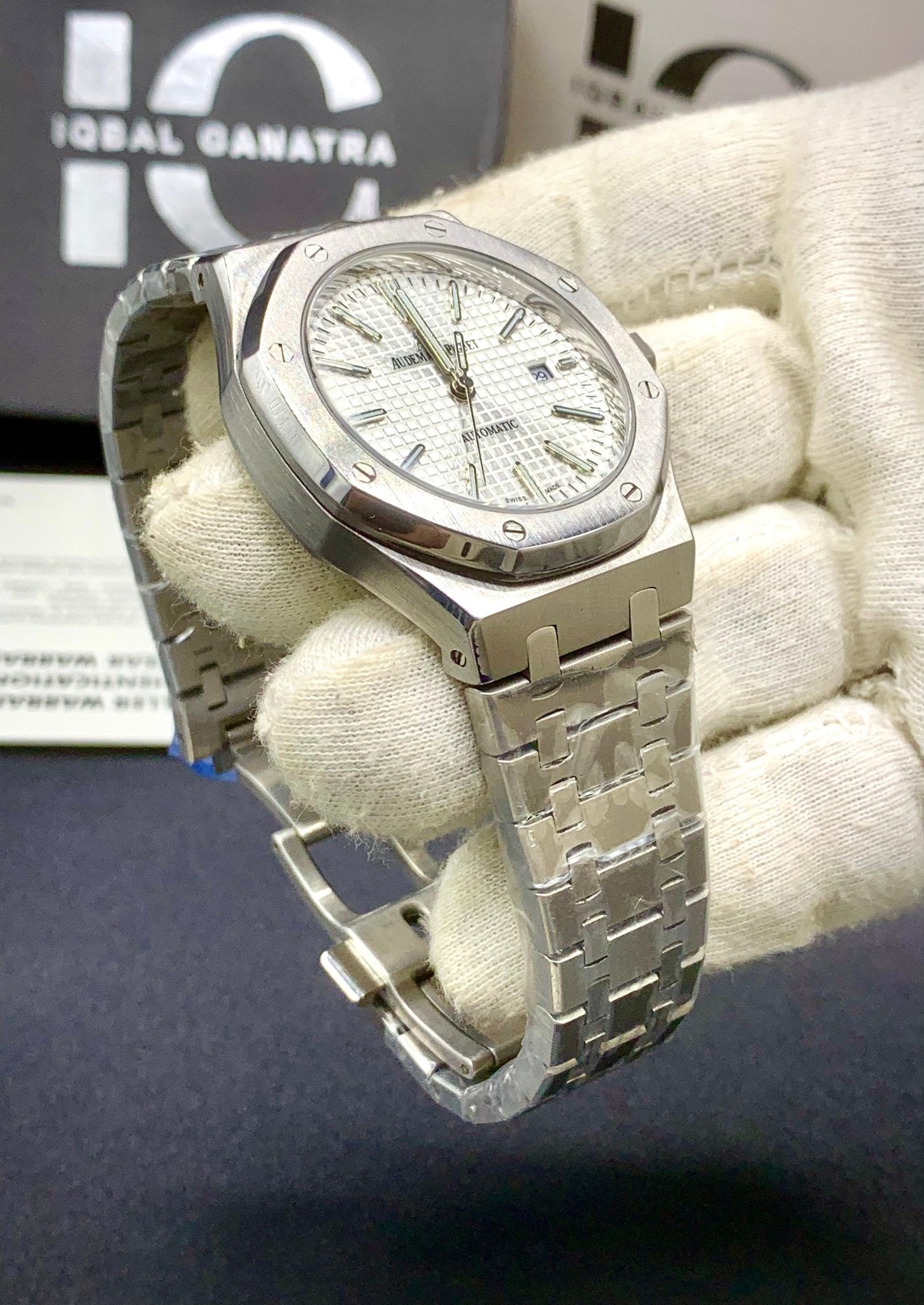 AP | Automatic | Silver White