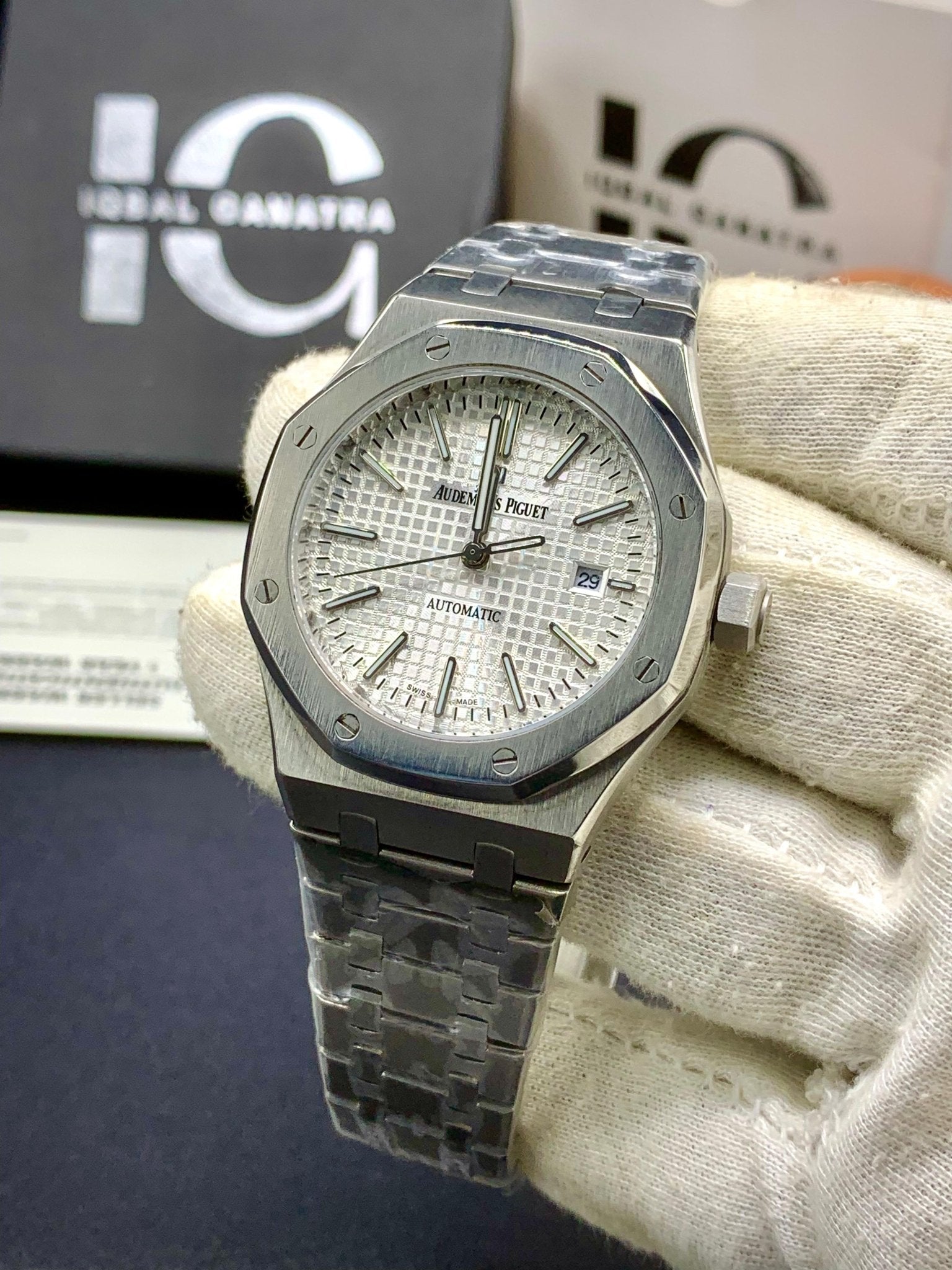 AP | Automatic | Silver White