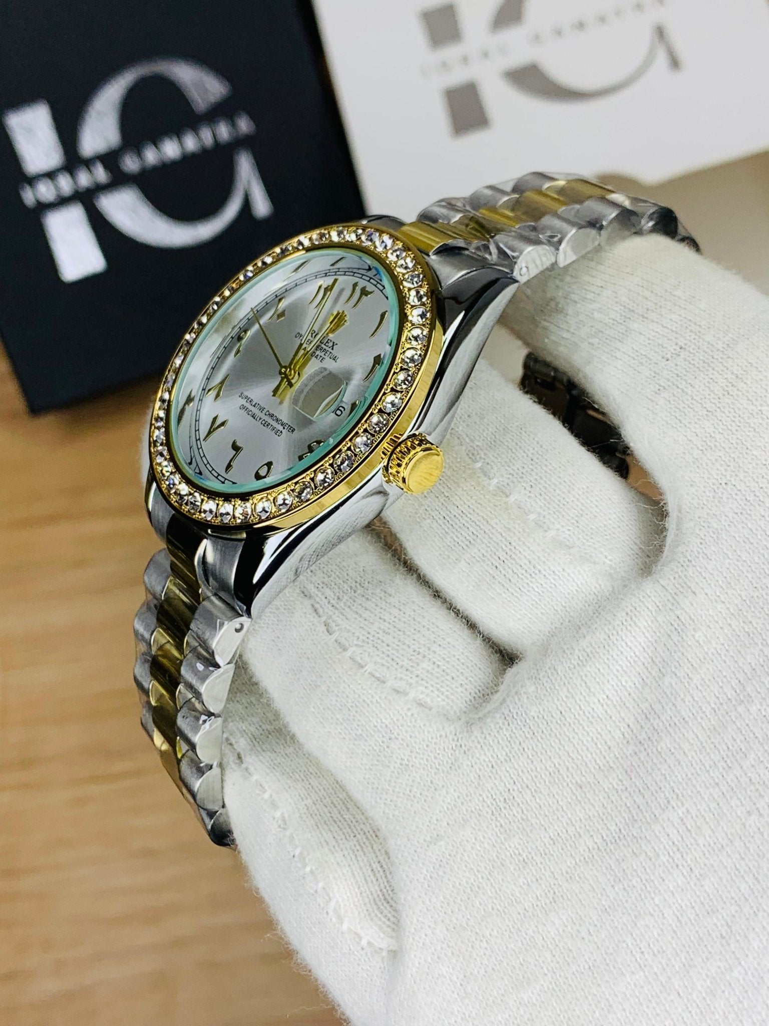Arabic Diamond Edition (Two Tone White)