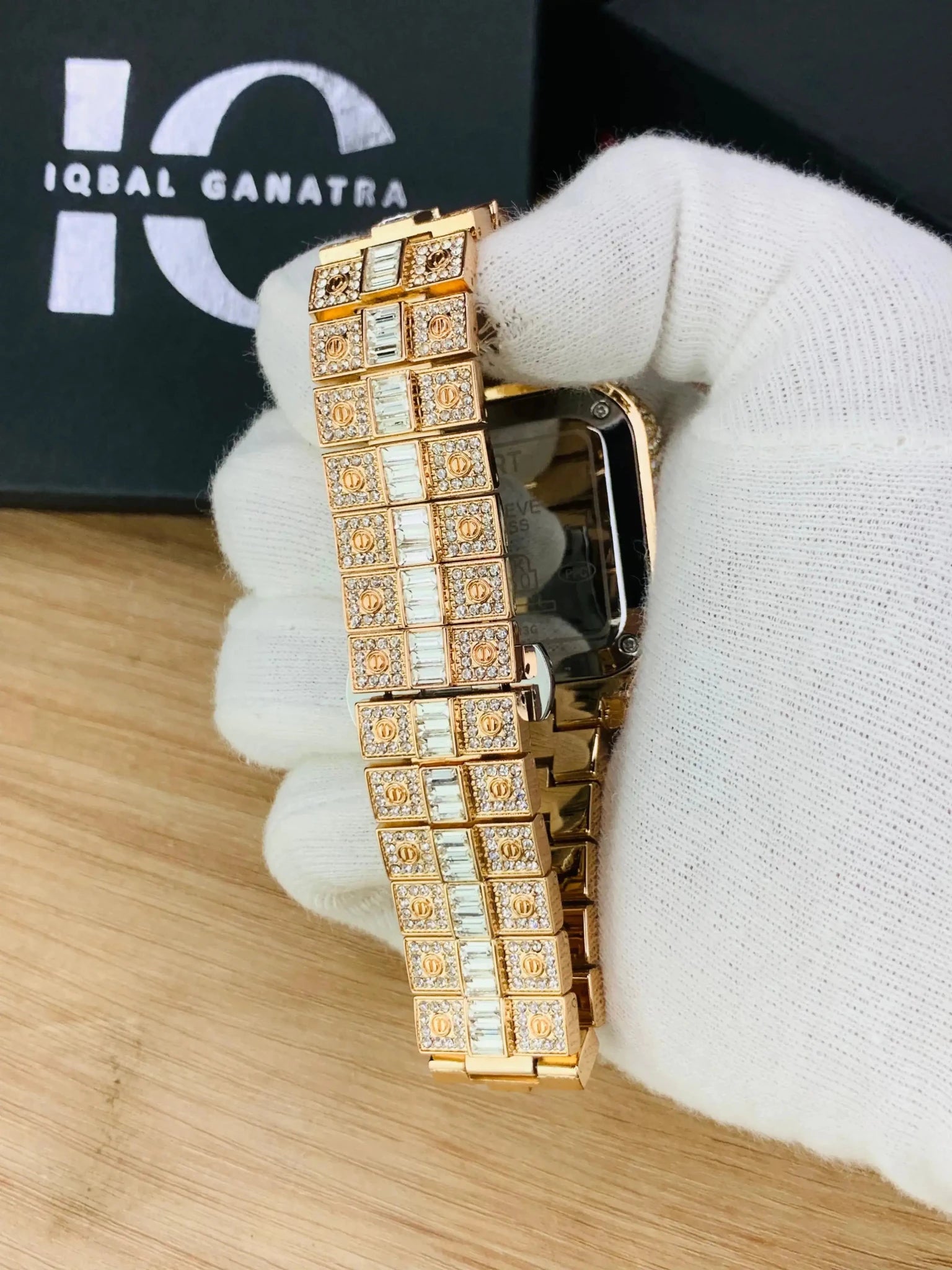 Arabic Ice Model | Rosegold White