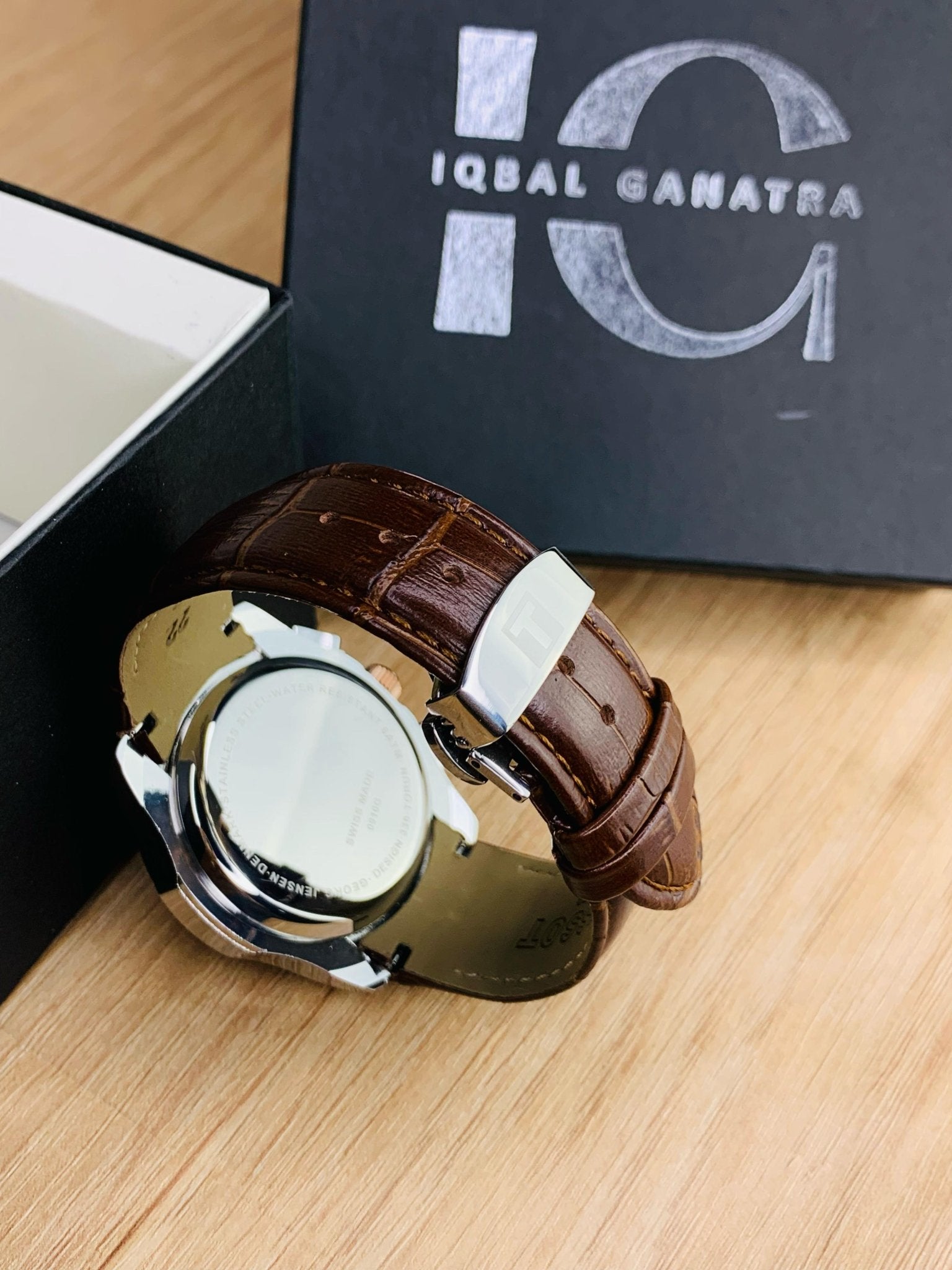 Branded Chronograph working Watch (Brown Silver)