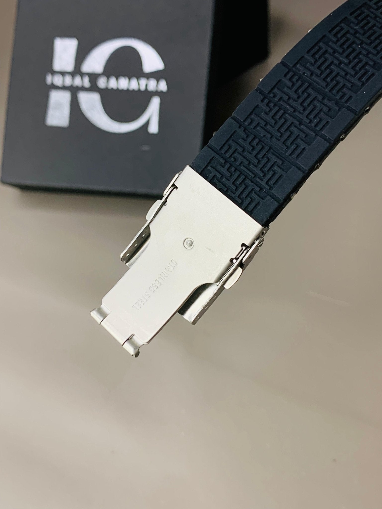 Branded Dual Time | Copper Black