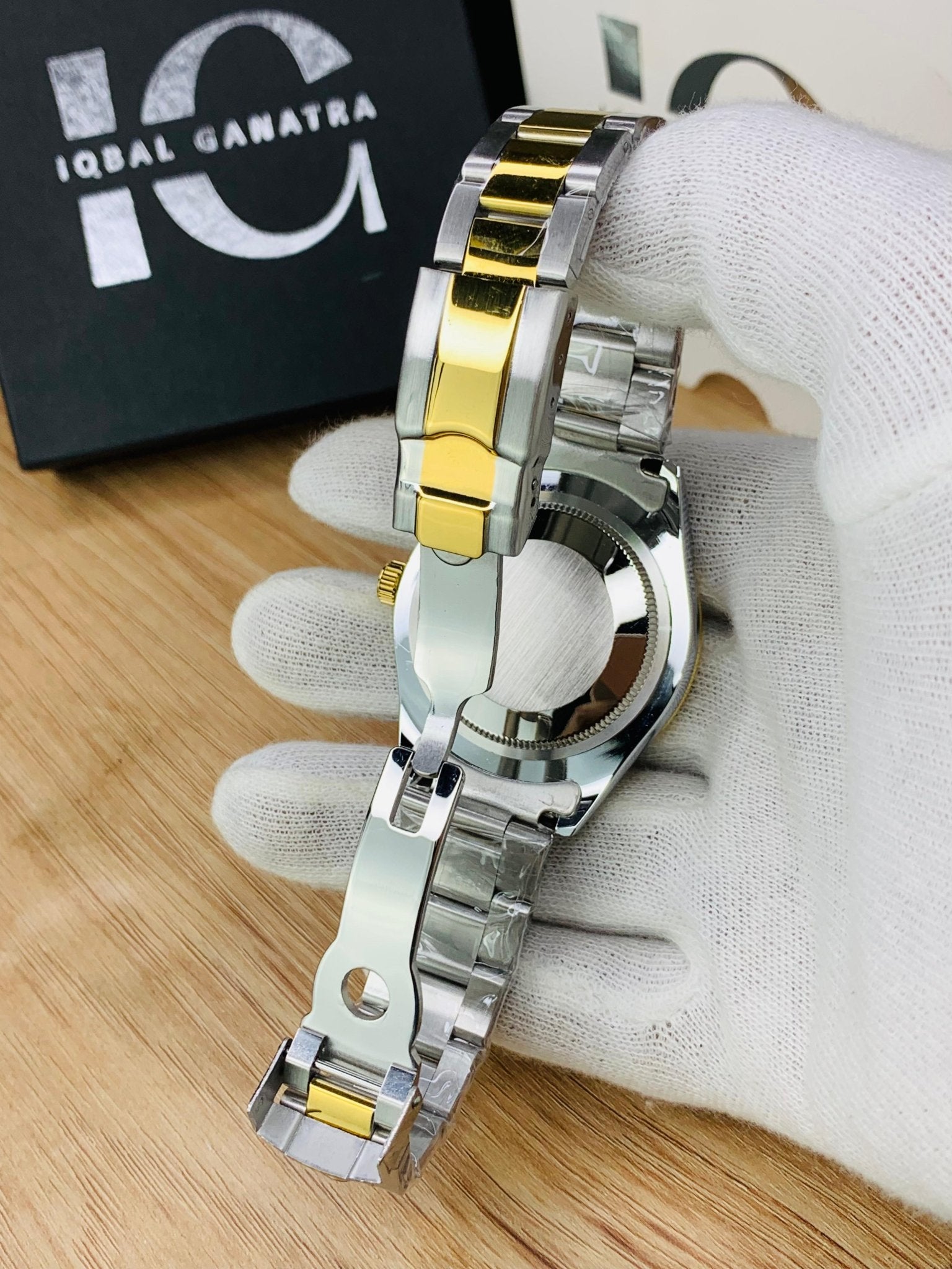 Crown Model (Two Tone Gold)
