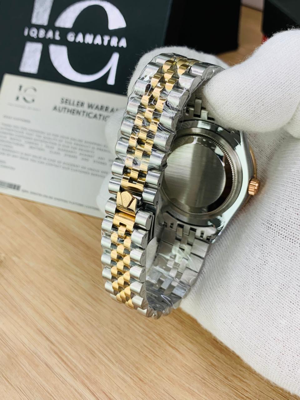 Cut Stone Jubilee Model | White