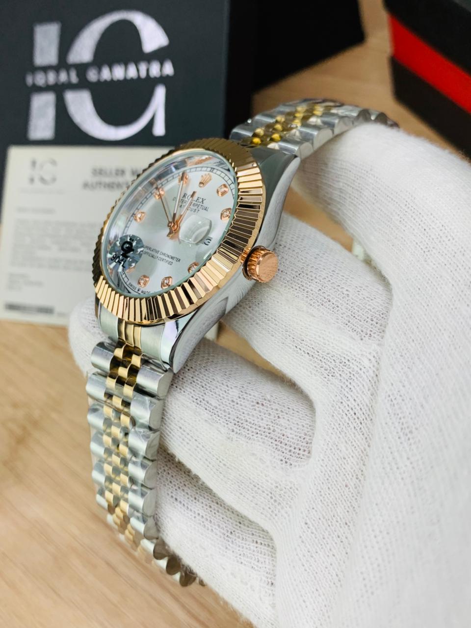 Cut Stone Jubilee Model | White