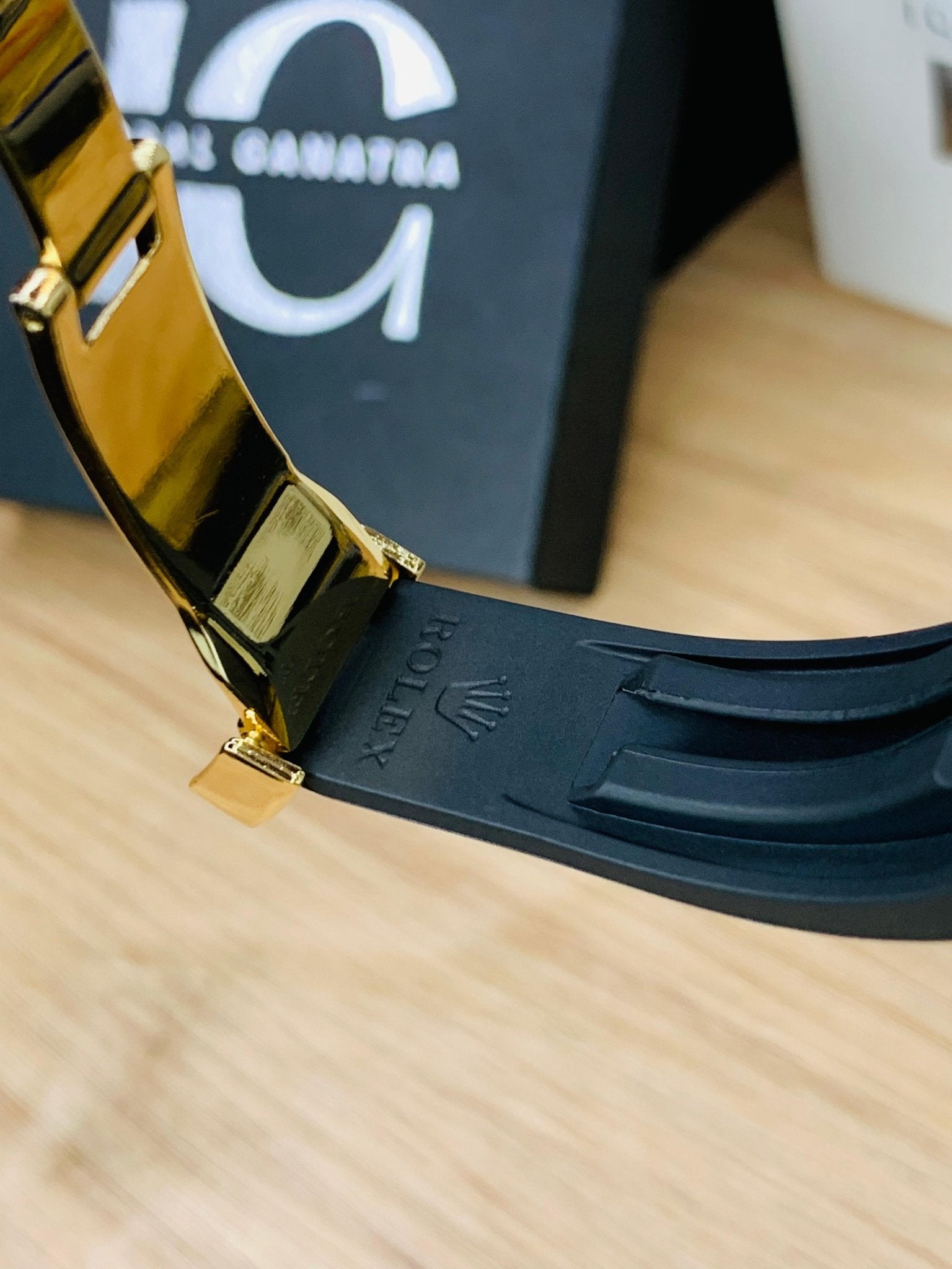 Daytona Stone Model | Gold Black