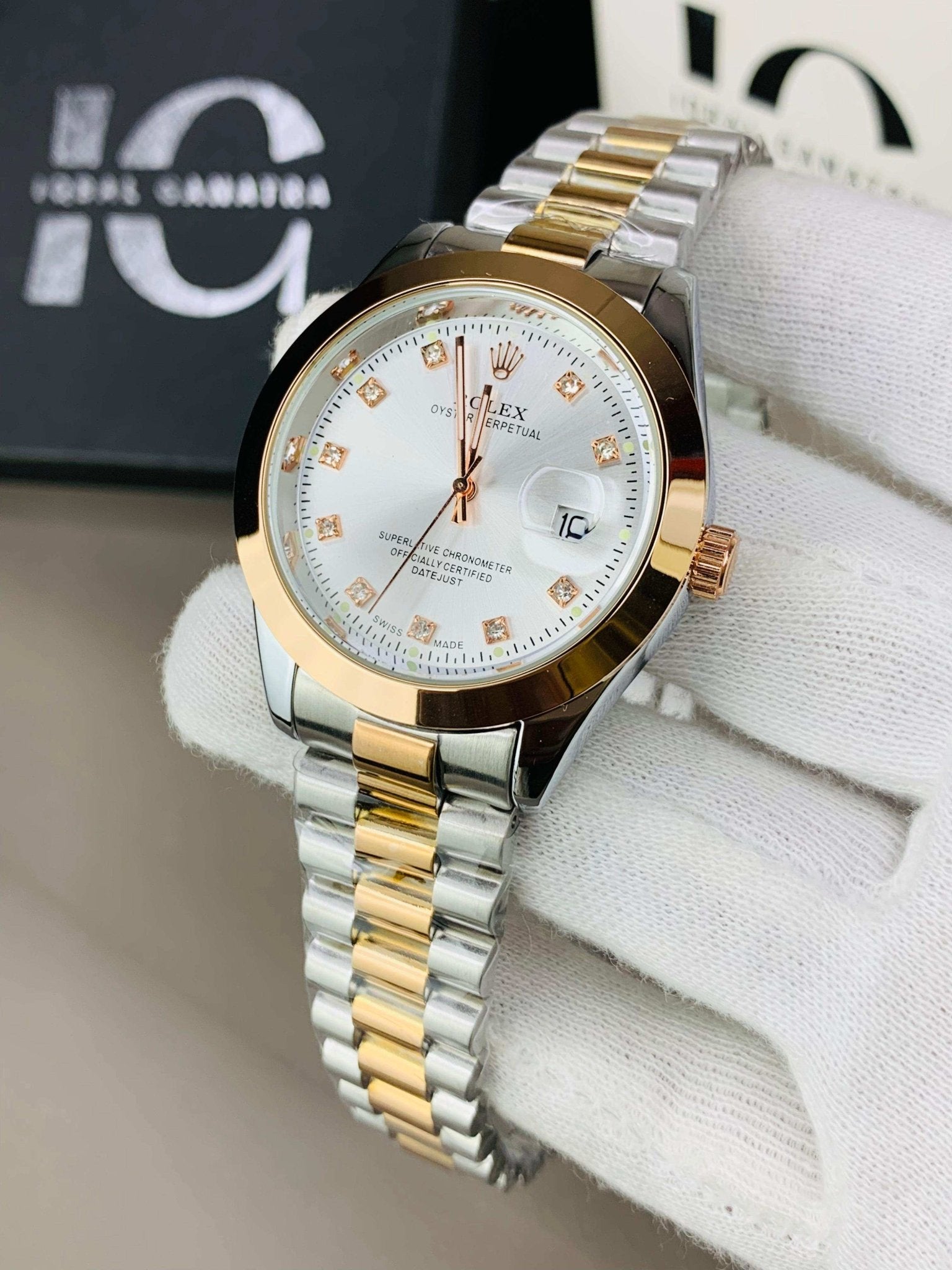 Demanding Stone Model | White