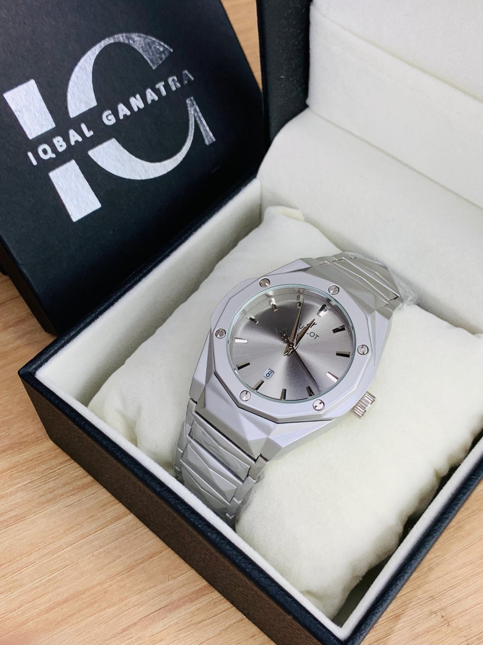 Watch Inner Texture HB Plain Diamond Texture Model (Silver Inner Grey) – IG Watches